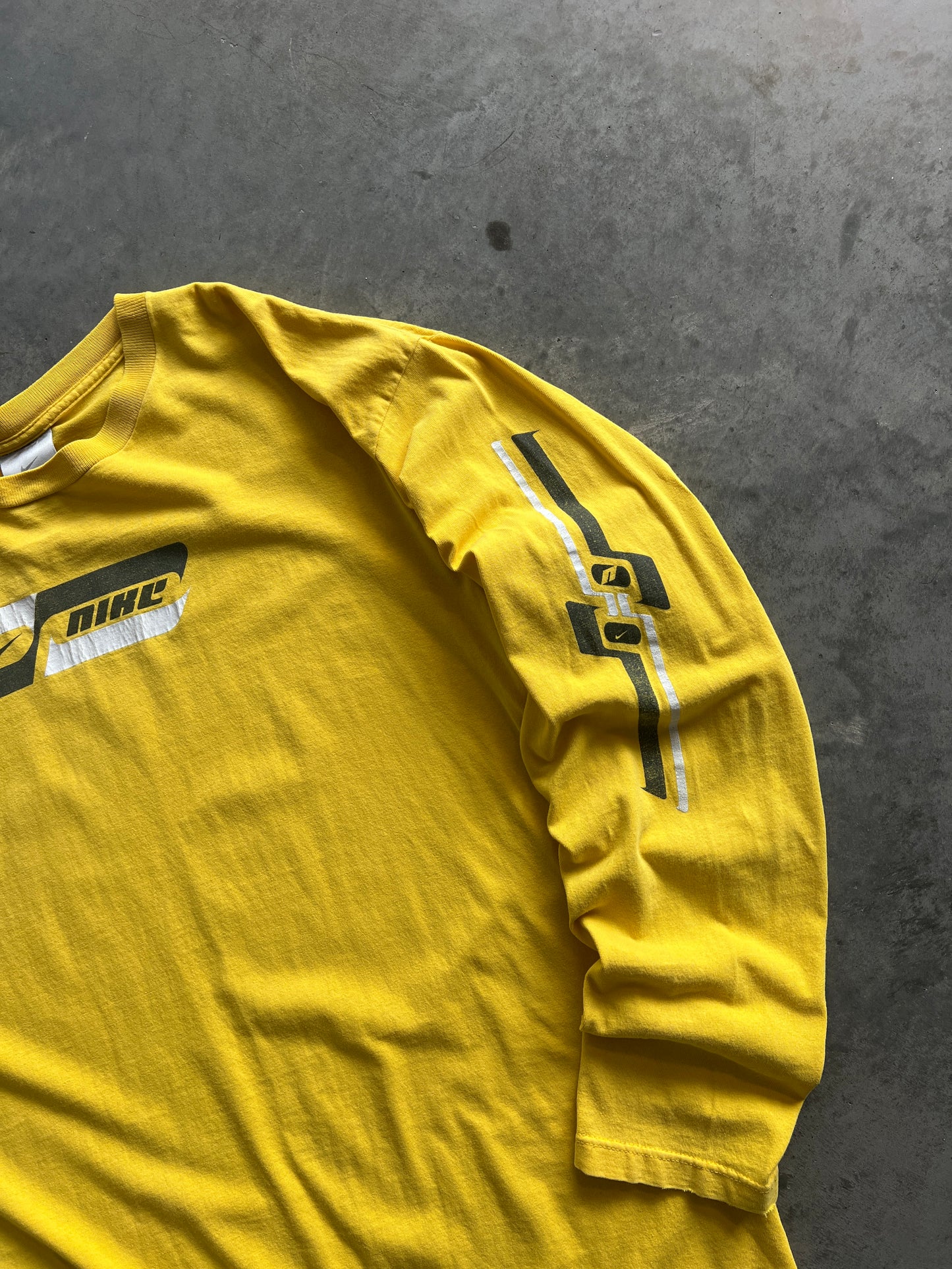 Vintage Yellow Nike Spellout Shirt - L