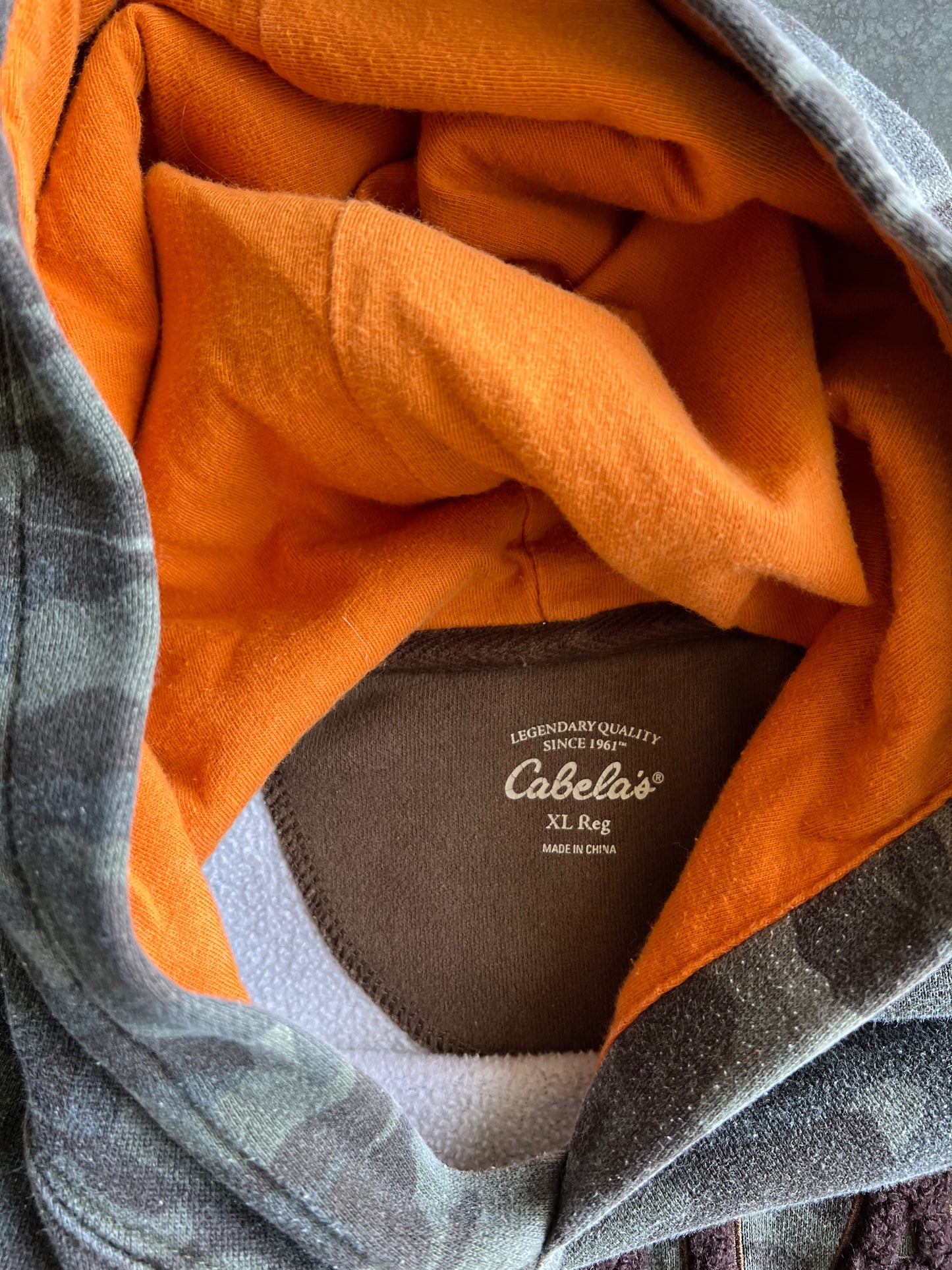 Vintage Camo Cabelas Spellout Hoodie - S