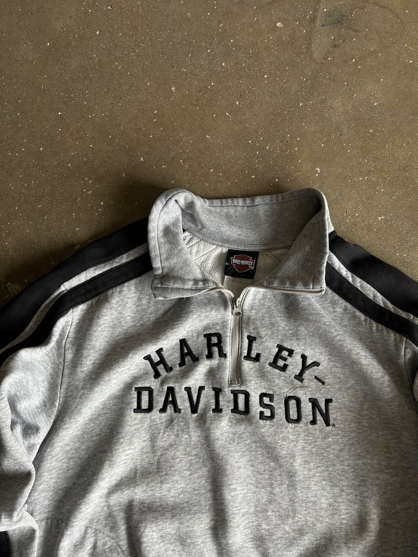 Vintage Grey Harley Davidson Sweatshirt - M