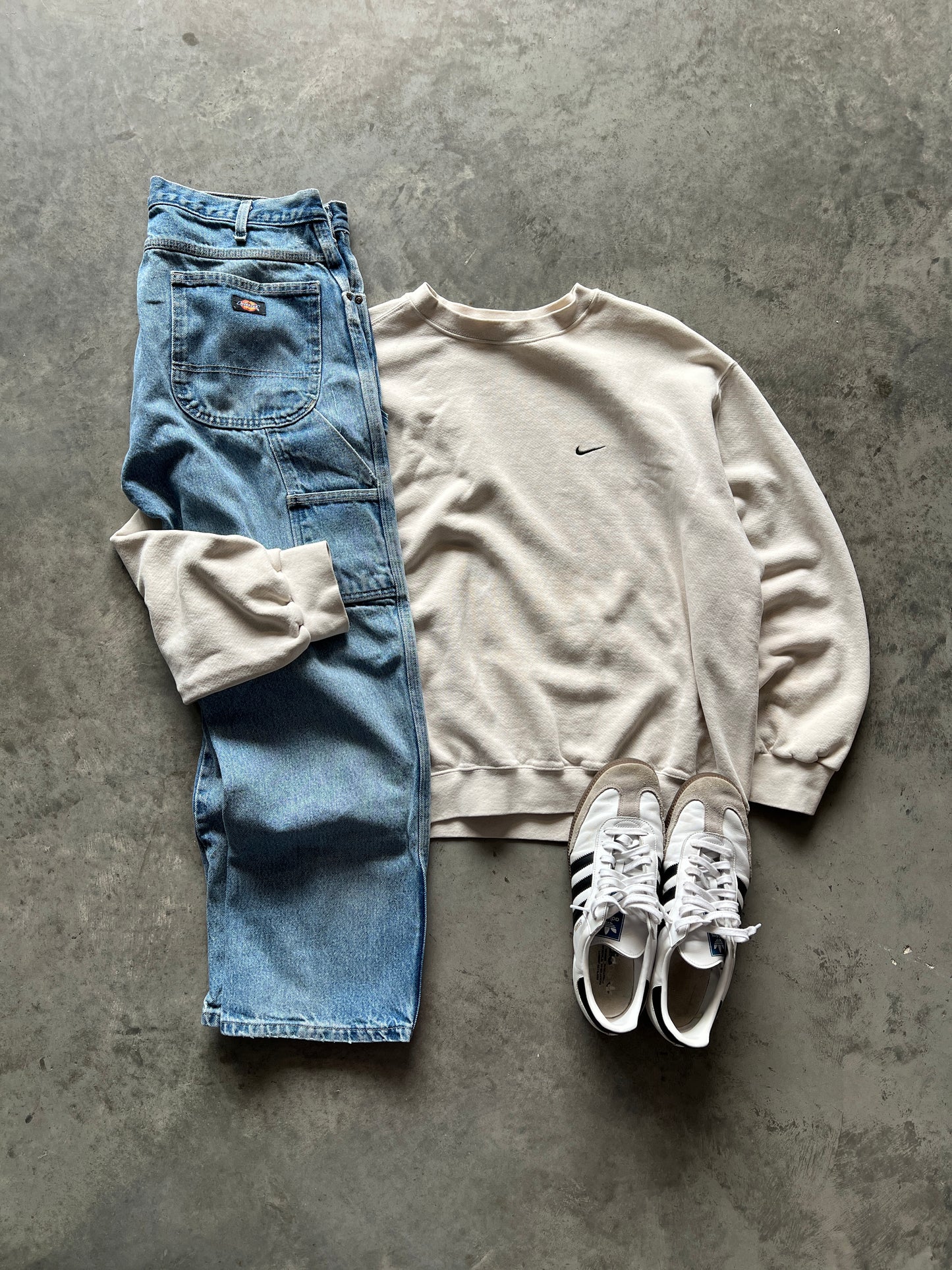 Curated Vintage Outfit Box