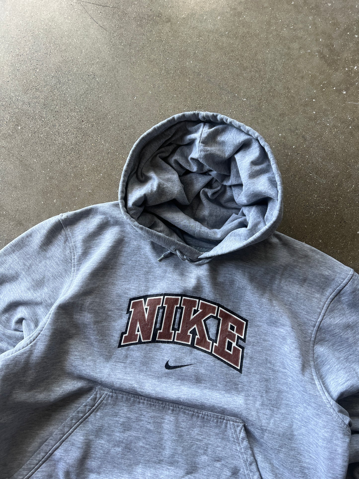 Vintage Grey Nike Hoodie - M