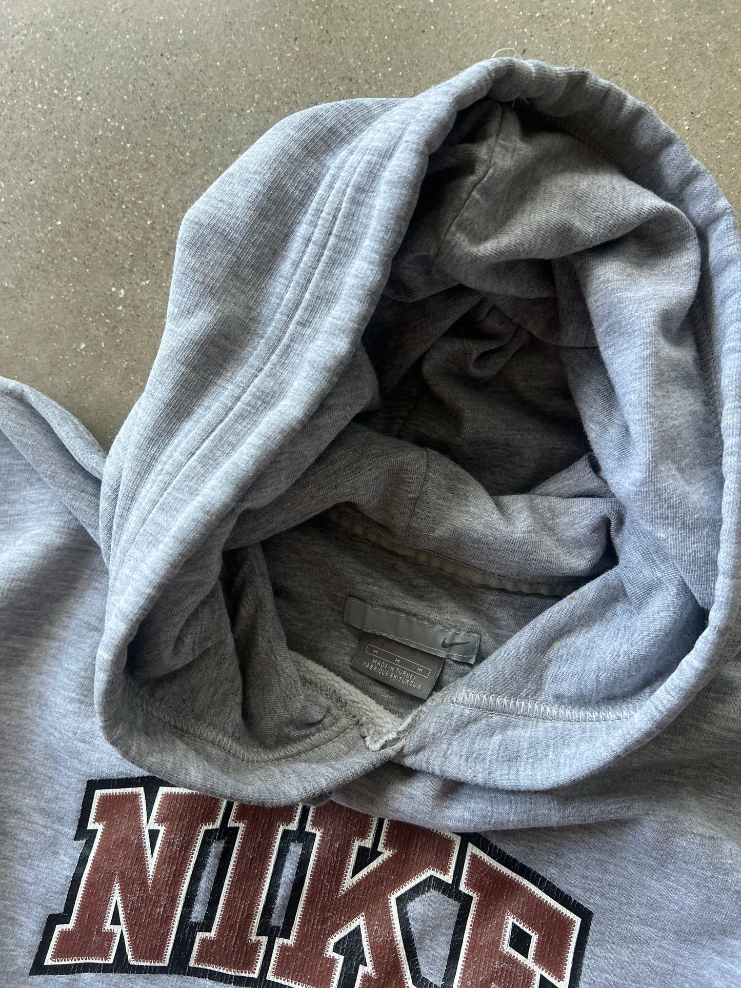 Vintage Grey Nike Hoodie - M