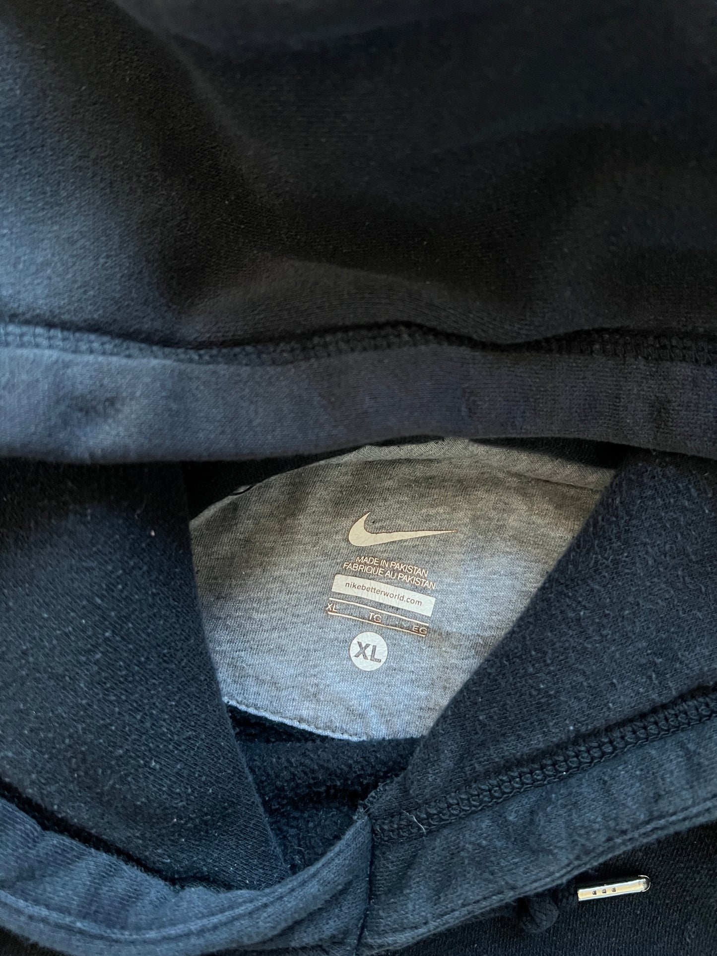 Vintage Black Nike Swoosh Hoodie - XL