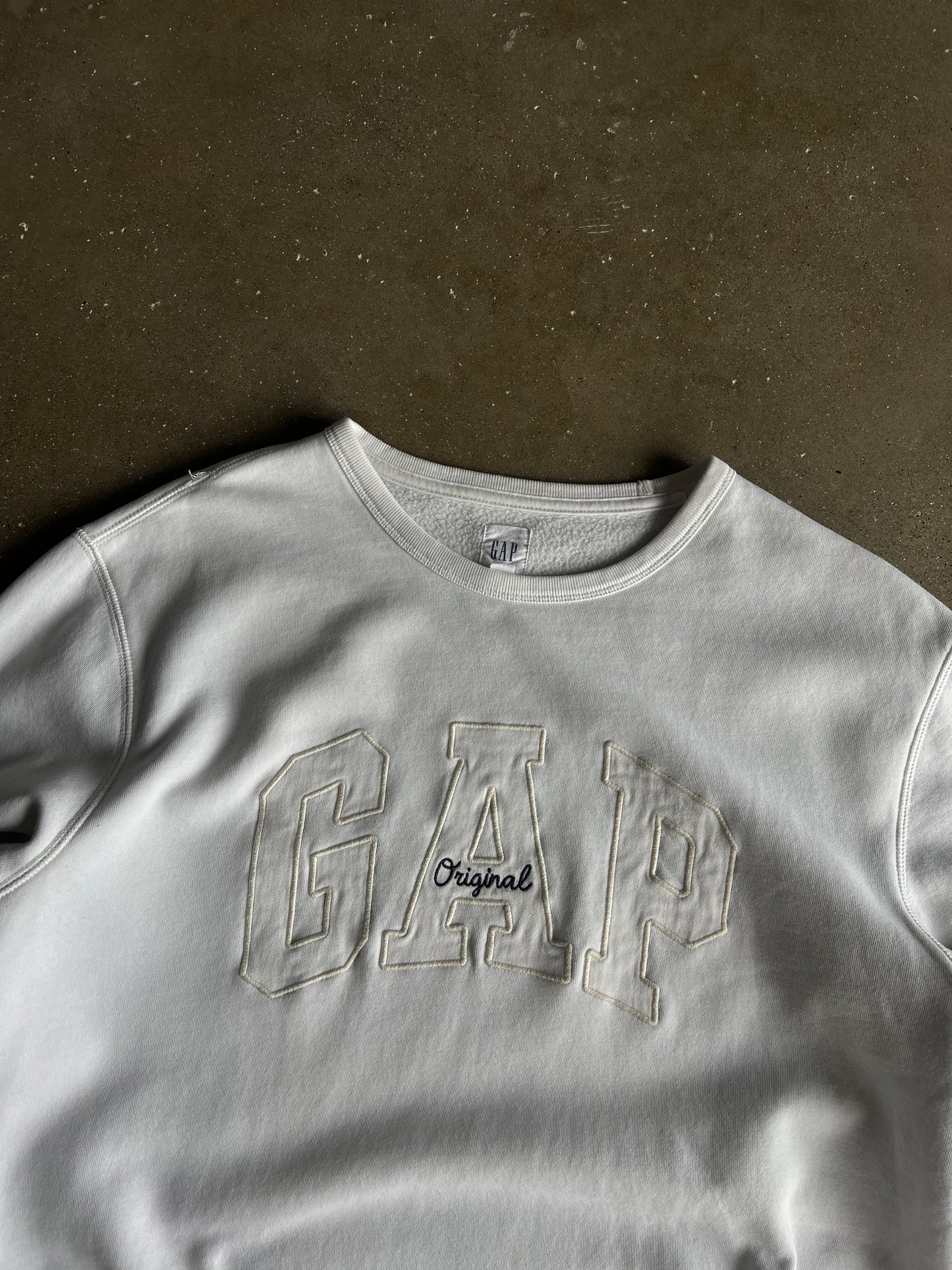 Vintage White Gap Spellout Crew - L