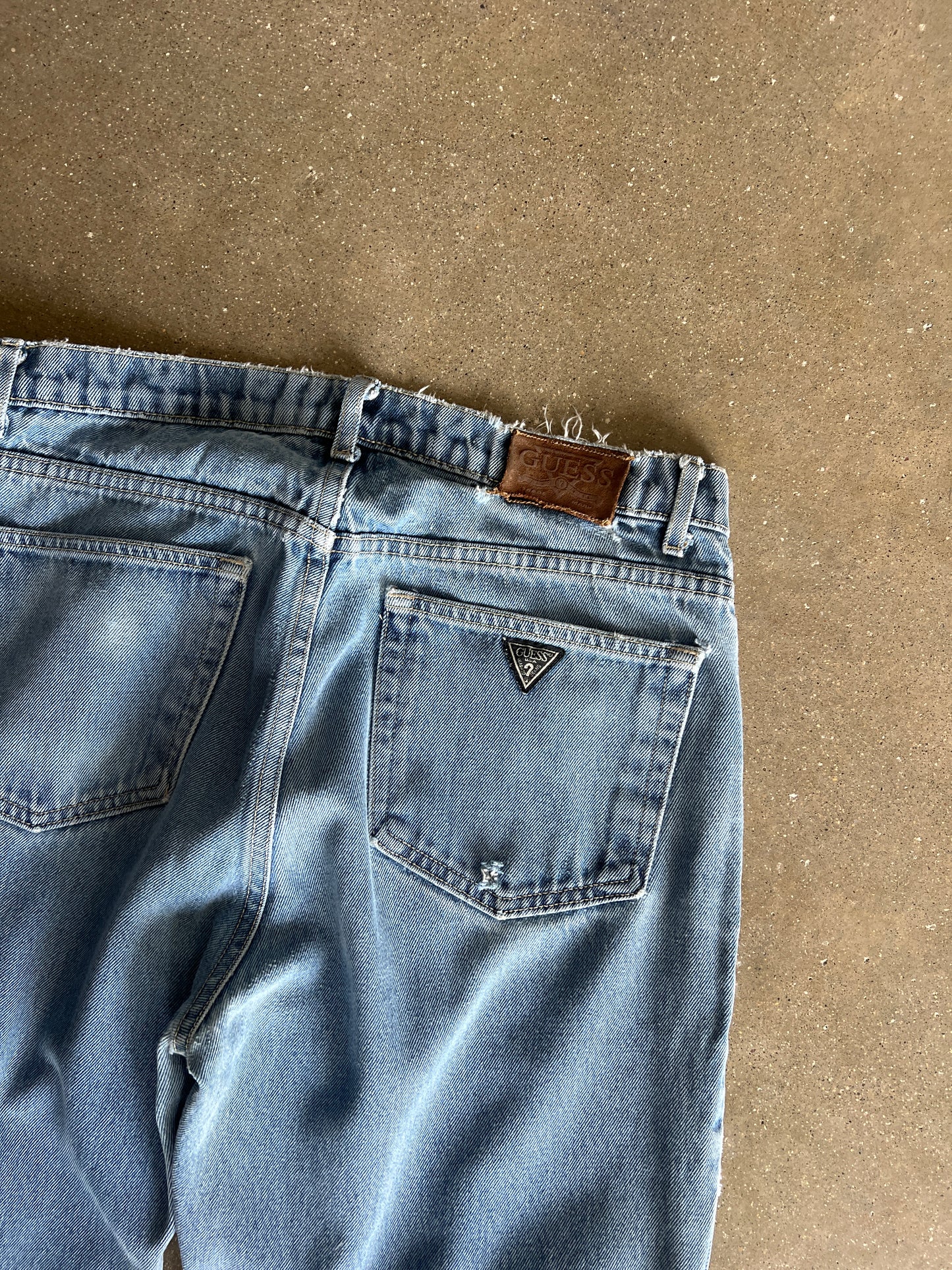 Vintage Faded Blue Guess Jeans - 34x34