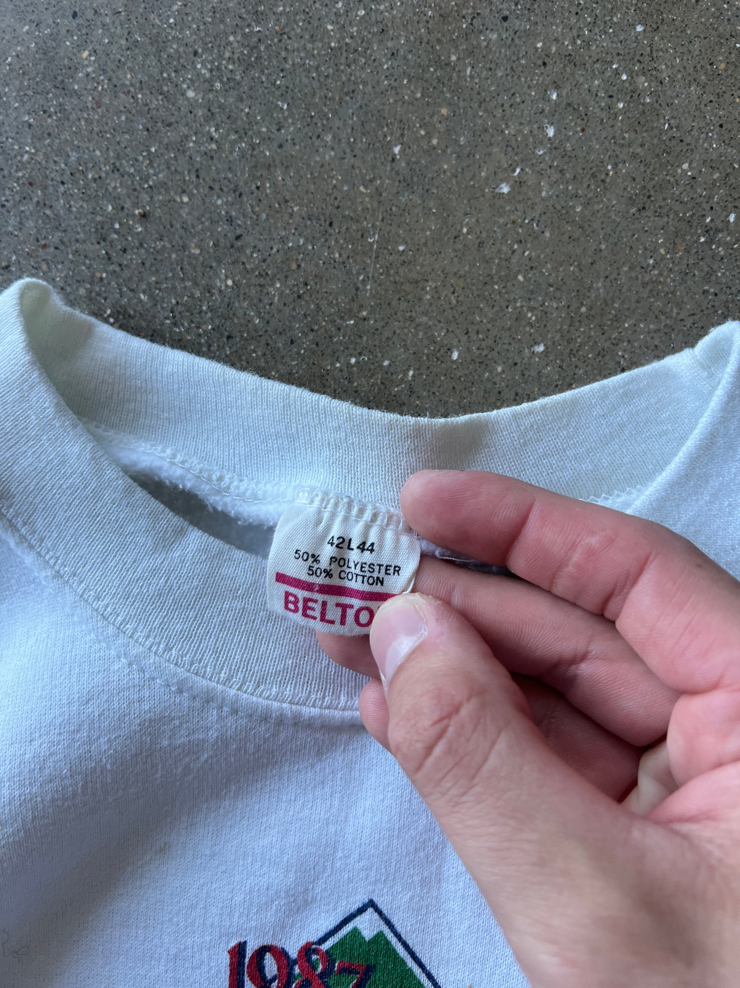 Vintage White Minnesota Twins World Series 1987 Crew Neck Sweater