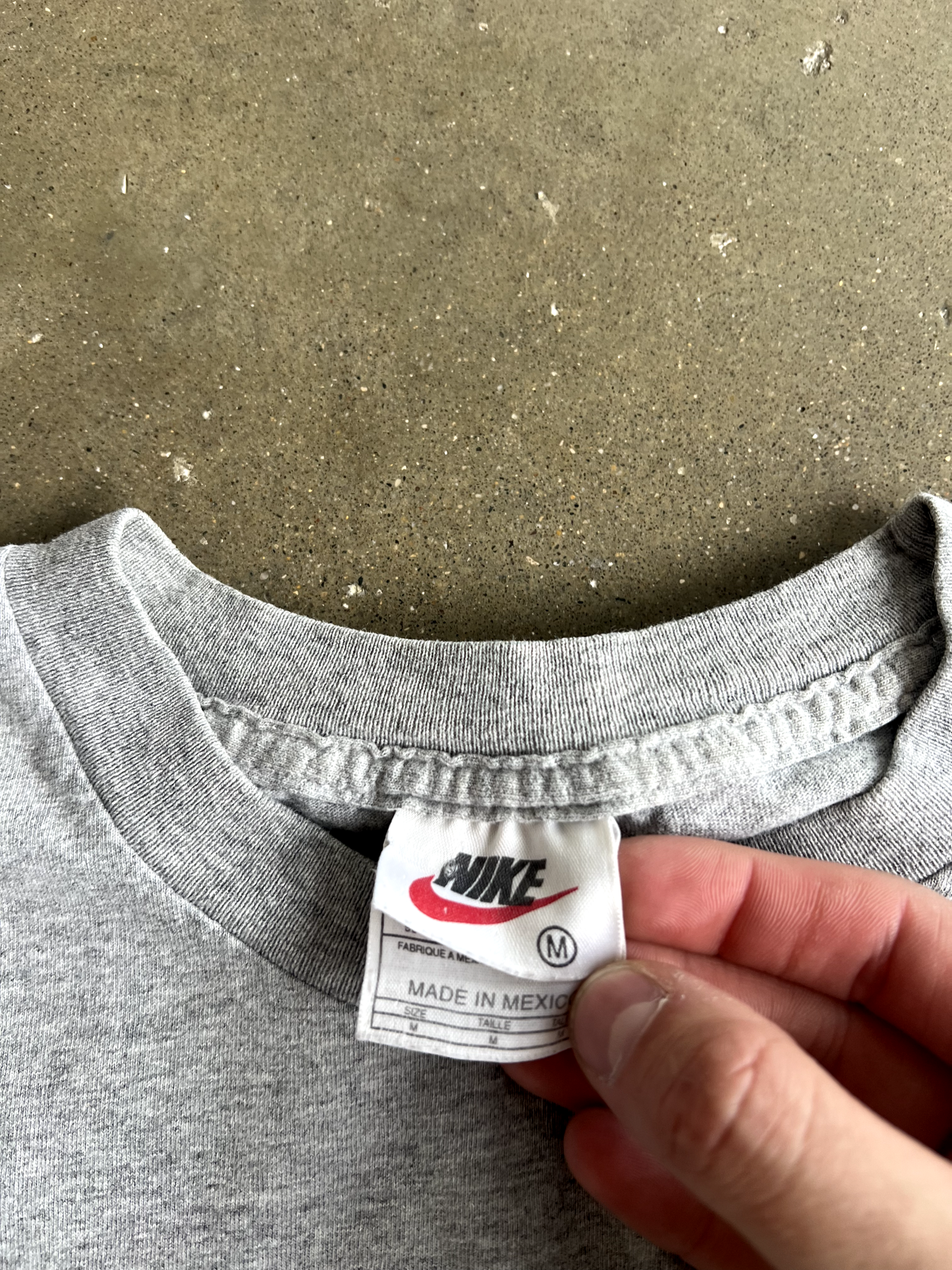 Vintage Grey Nike Tee - M
