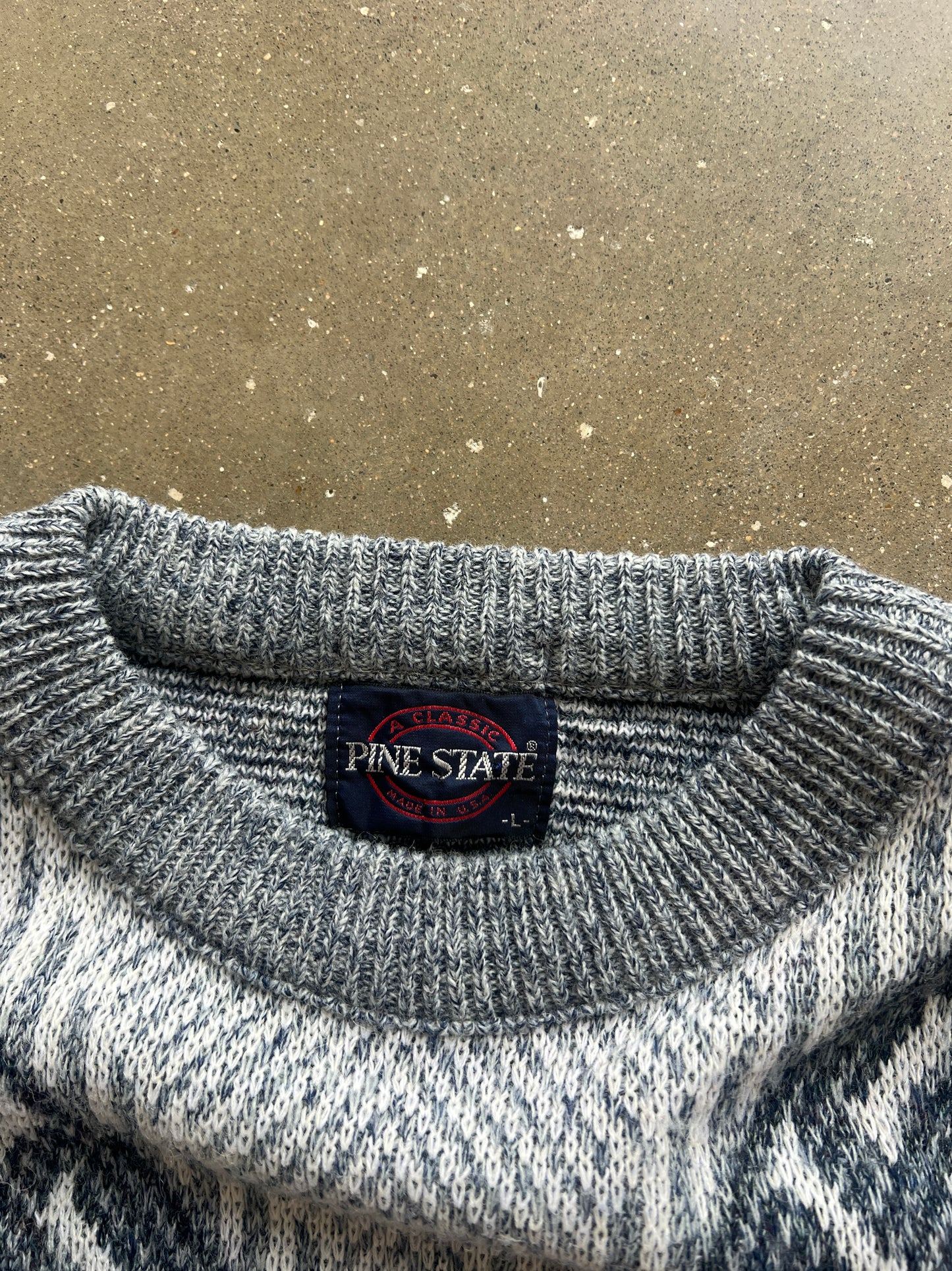 Vintage Gray Patterned Cable Knit Sweater - L