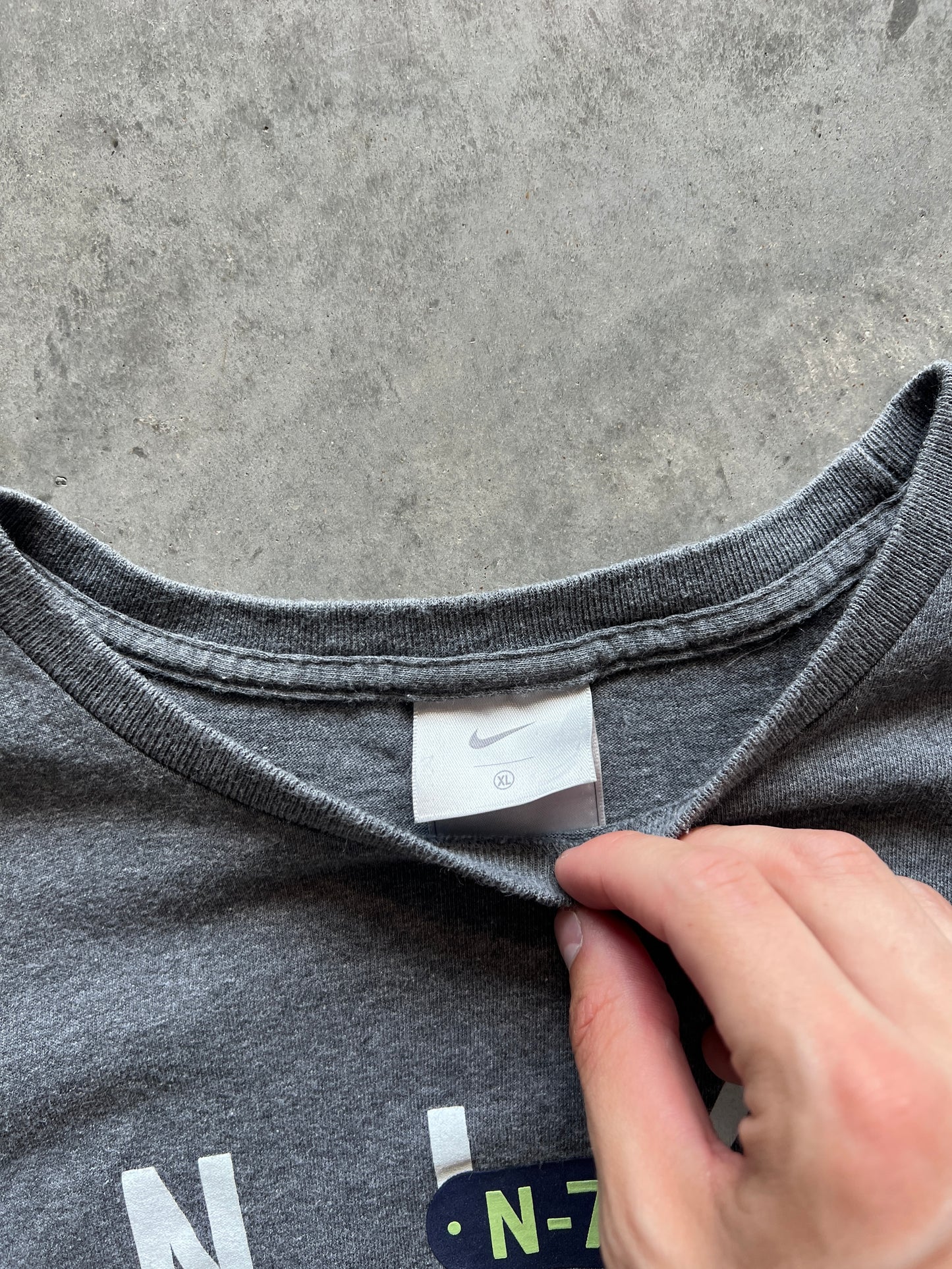 Vintage Grey Nike Spellout Shirt - M