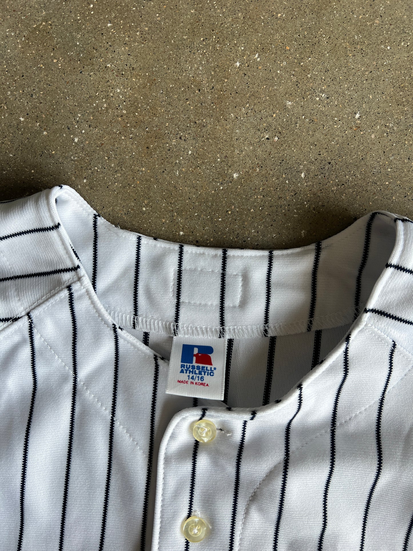 Vintage White Yankee Baseball Shirt - S