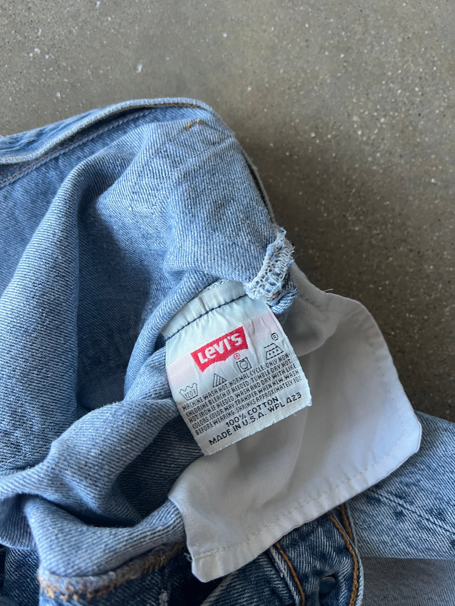 Vintage Faded Blue Levi 501 Pants - 38x36