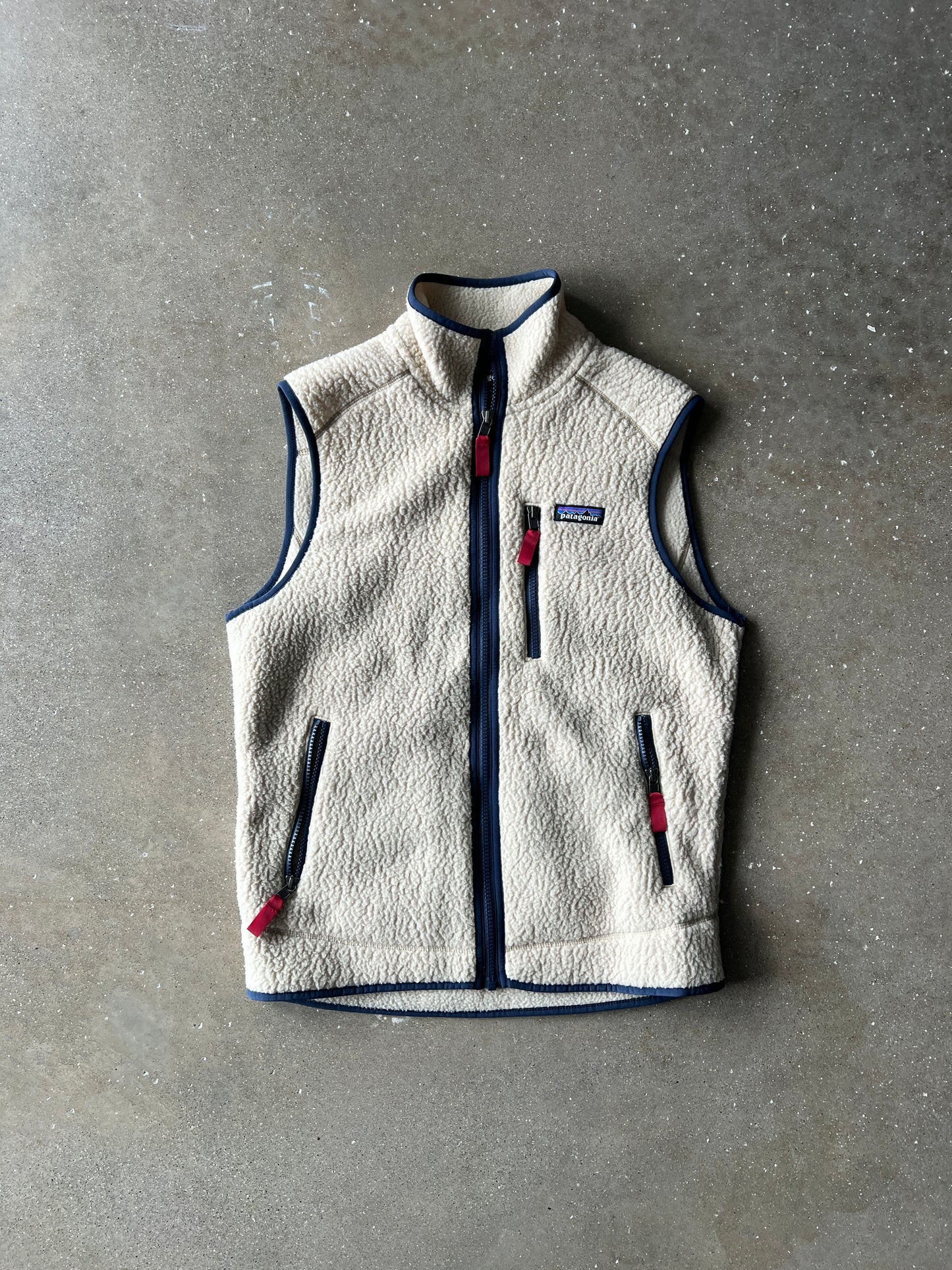 Vintage Cream and Blue Patagonia Fleece Vest - S