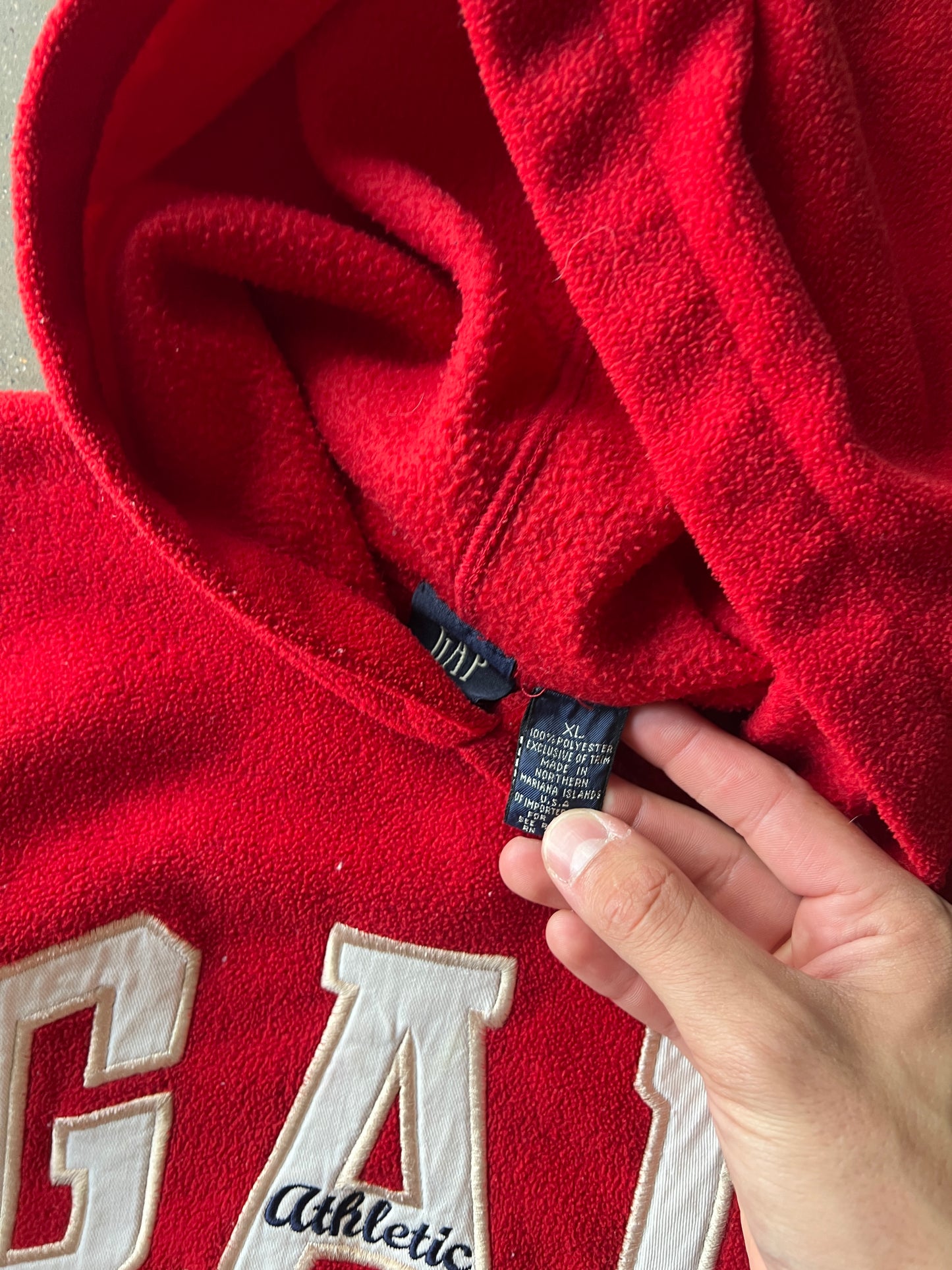 Vintage Red Gap Spellout Hoodie - XL