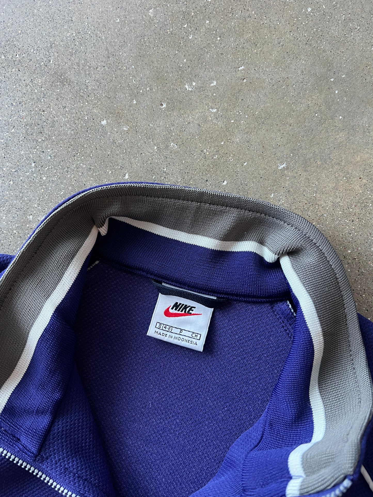 Vintage Deep Purple Nike Swoosh ZIp Up Jacket - S