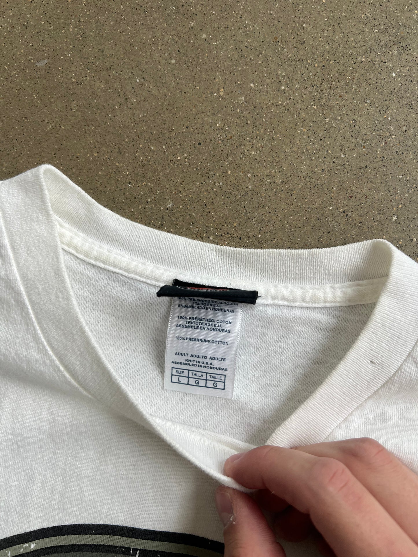 Vintage White Guiness Beer Shirt - L