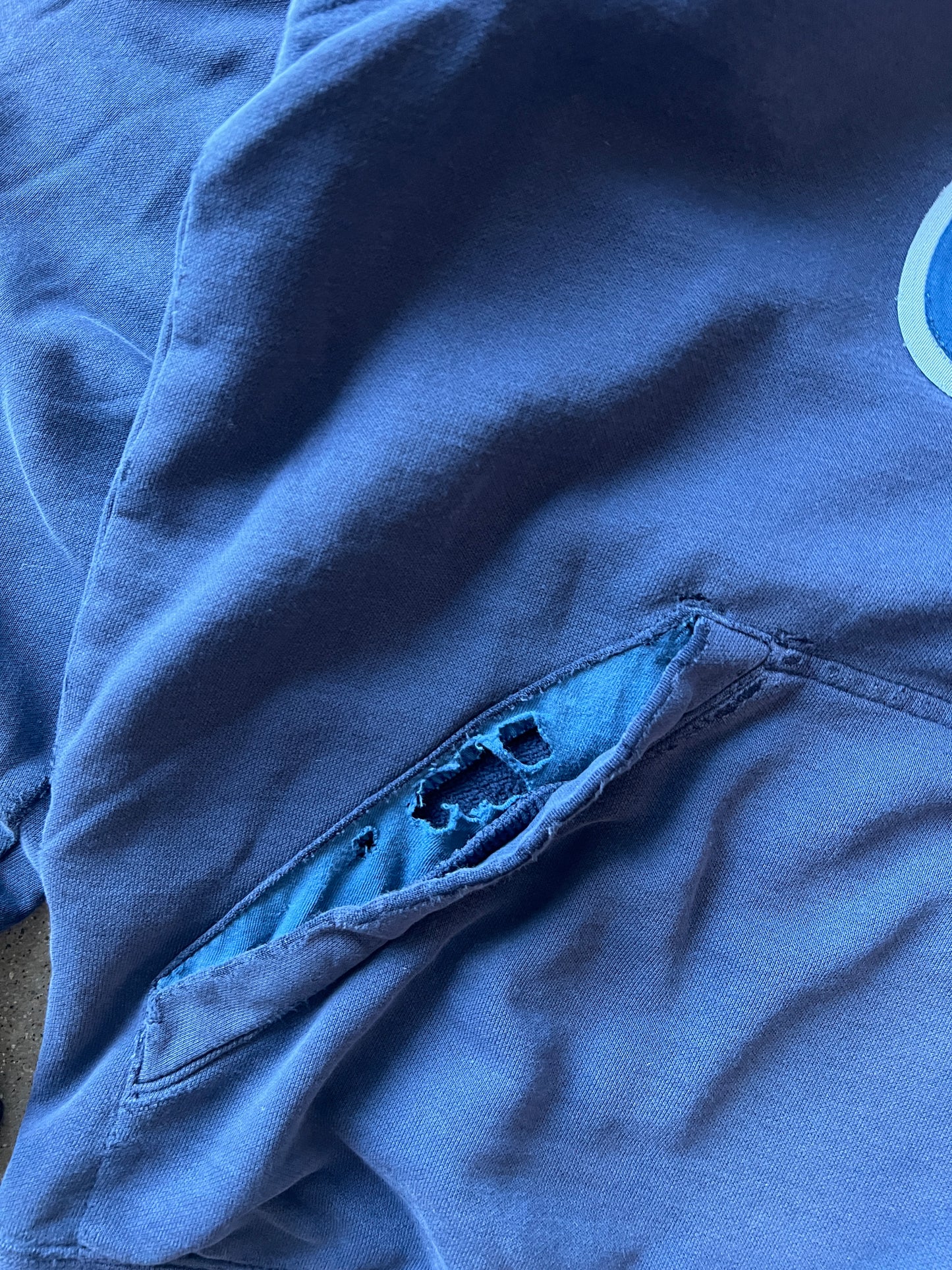 Vintage Navy Blue Nike Spellout Hoodie - L