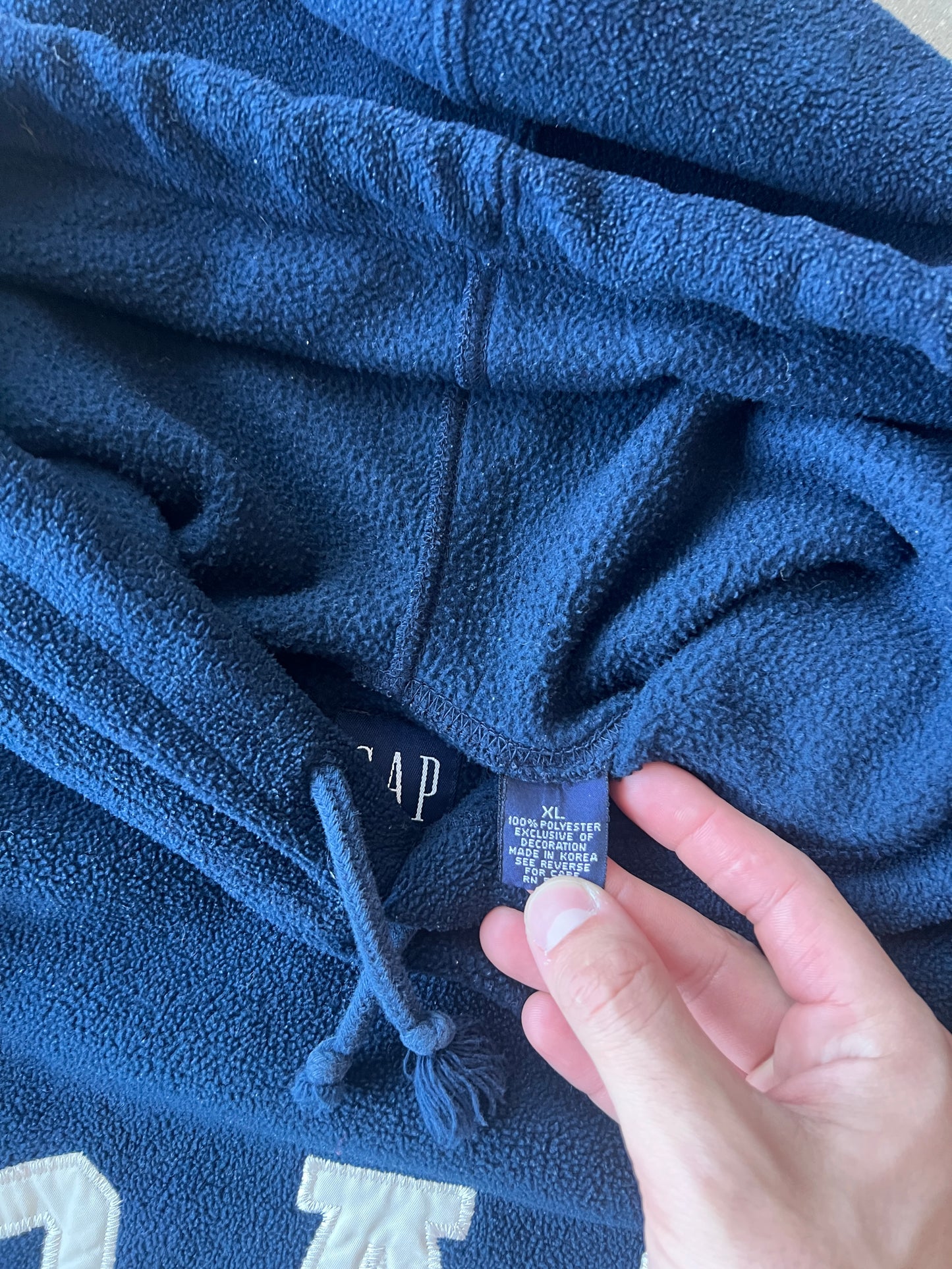 Vintage Navy Blue Gap Spellout Fleece Hoodie - XL