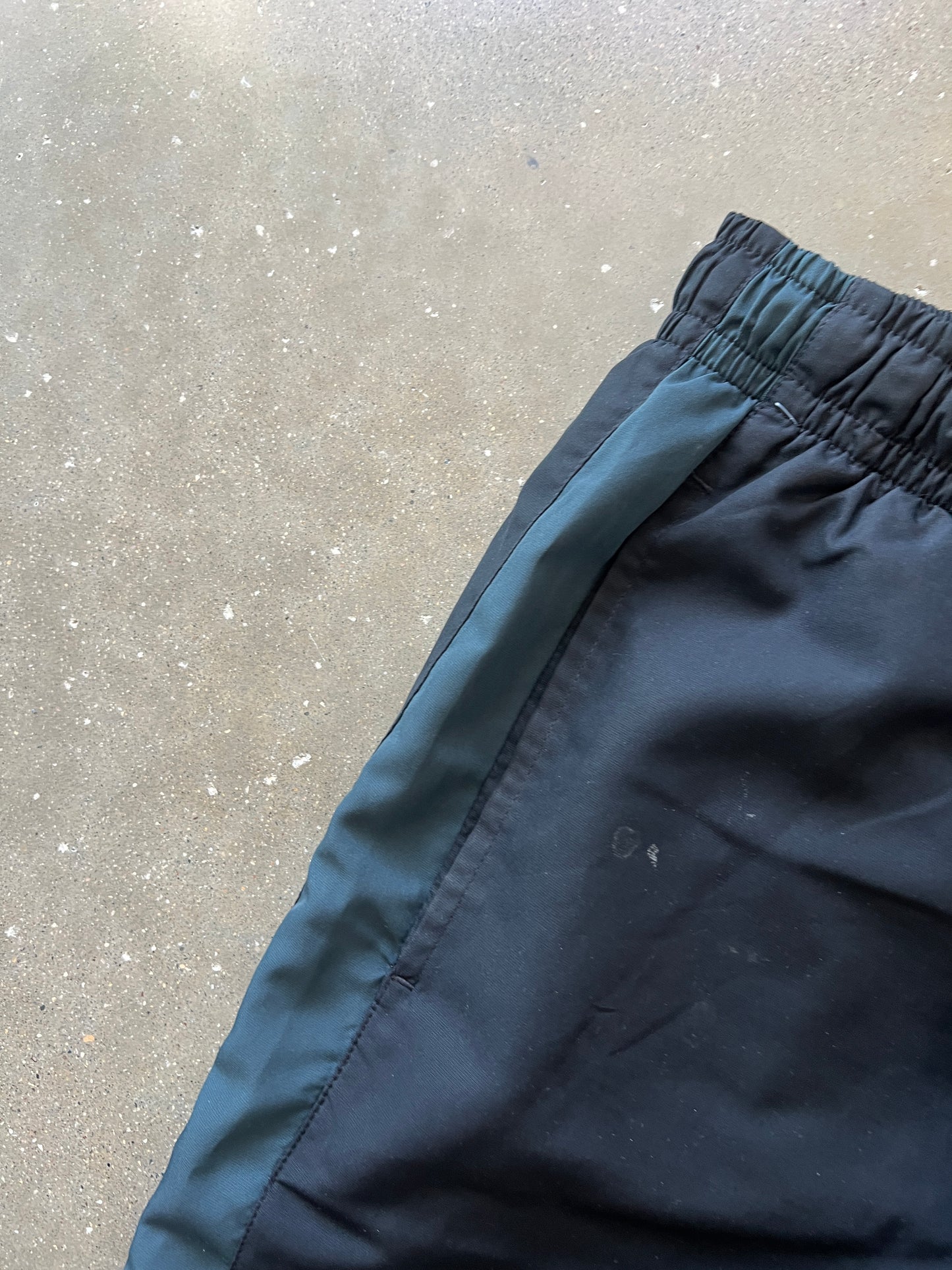 Vintage Black Nike Swoosh Track Pants - M