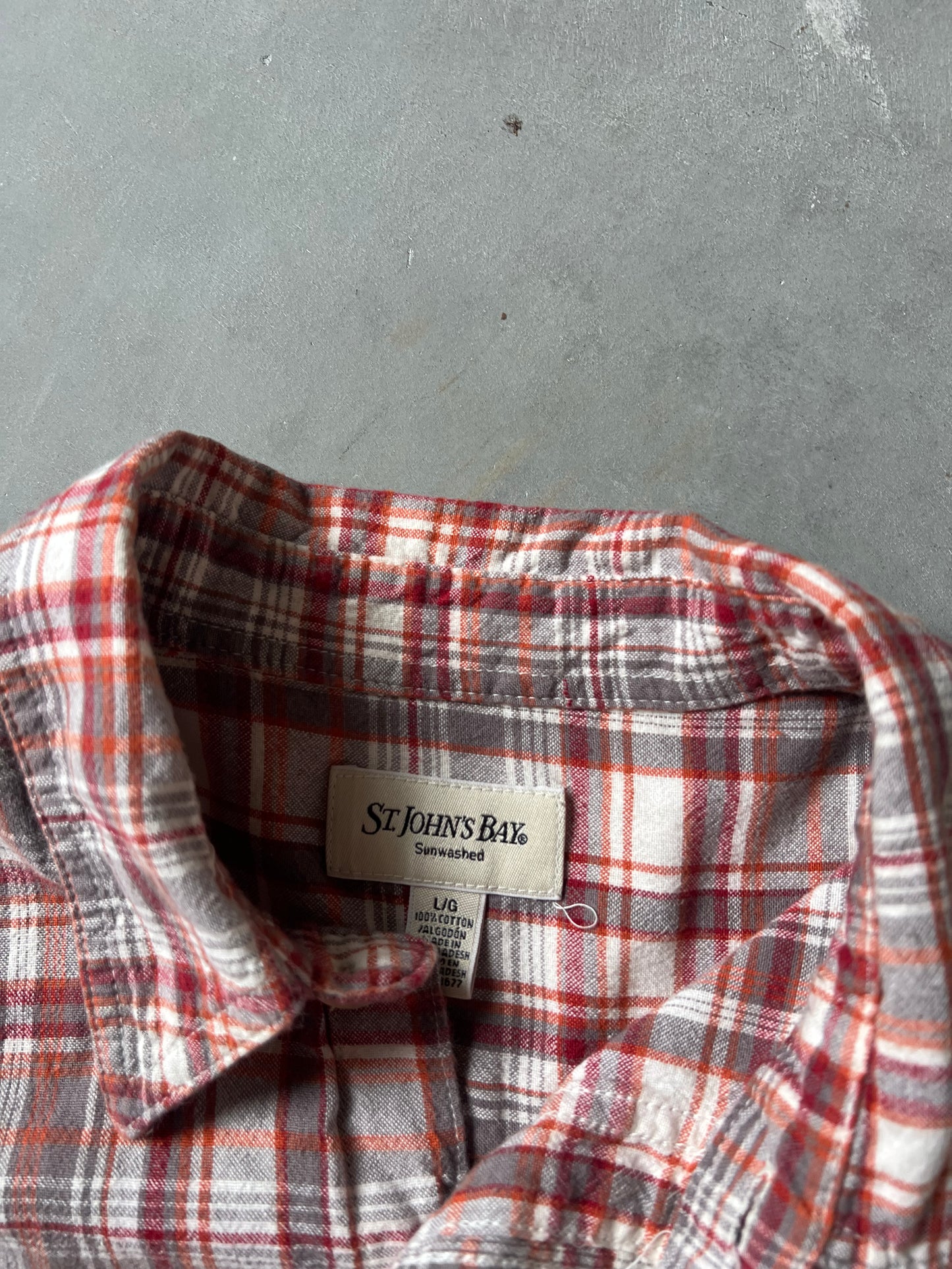Vintage Red & Orange Button Up Shirt - L