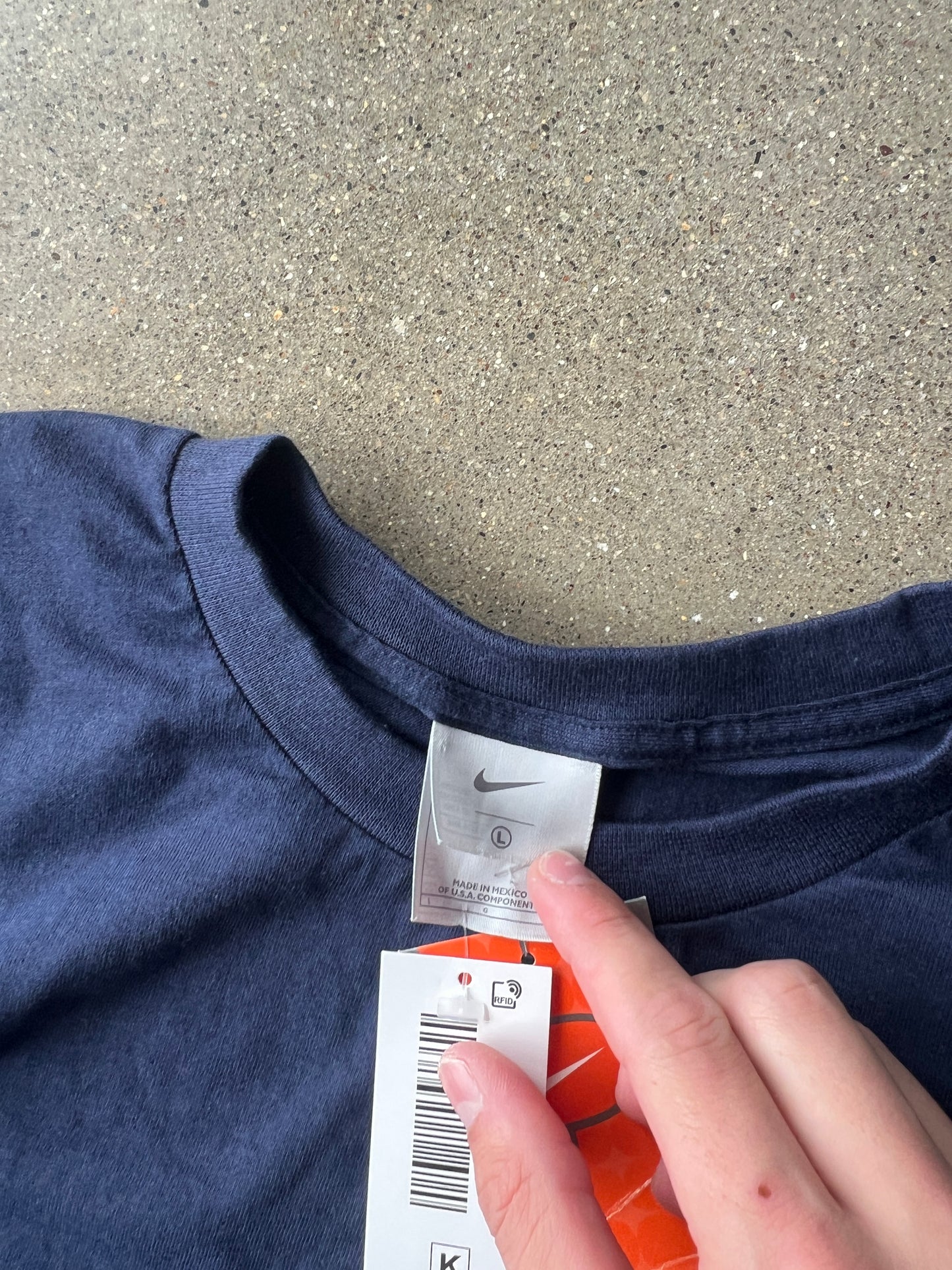 Vintage Navy Blue Nike Swoosh Shirt - L