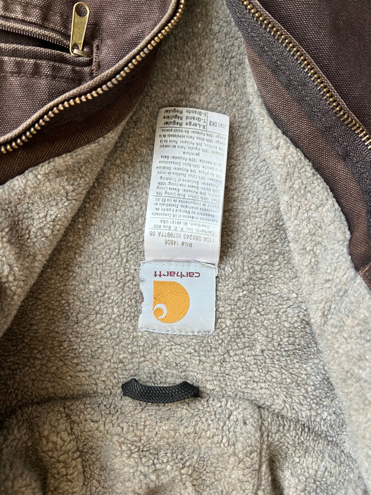 Vintage Faded Brown Sherpa Lined Carhartt Jacket - XL