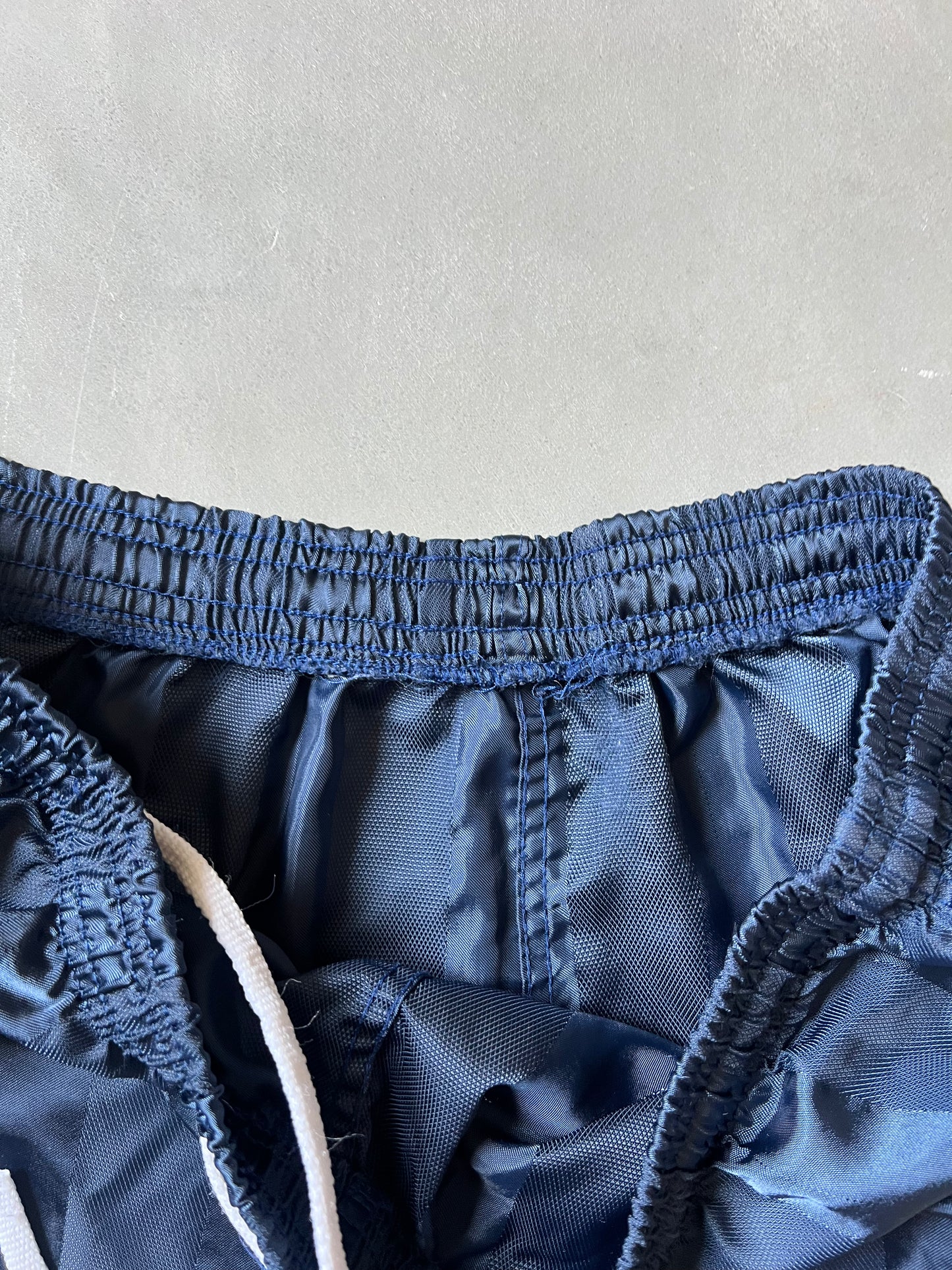 Vintage Navy Blue Umbro Shorts - L
