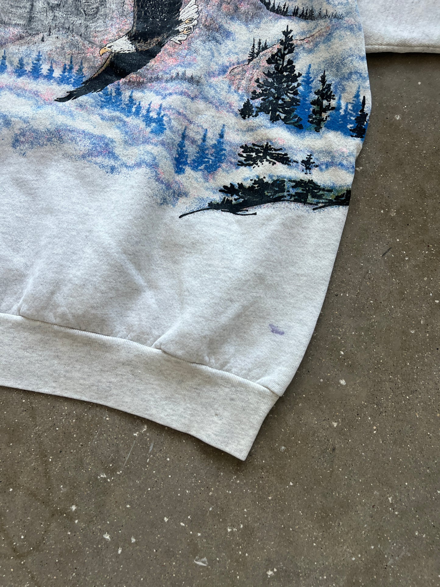 Vintage White Mt Rushmore Crew - L