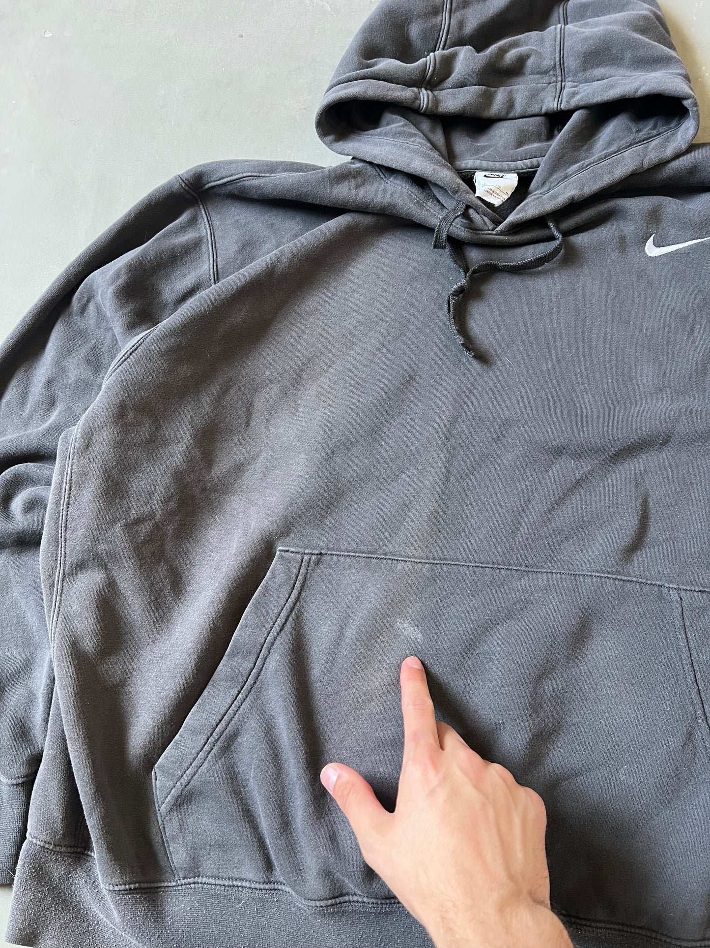 Vintage Black Nike Swoosh Hoodie - XL