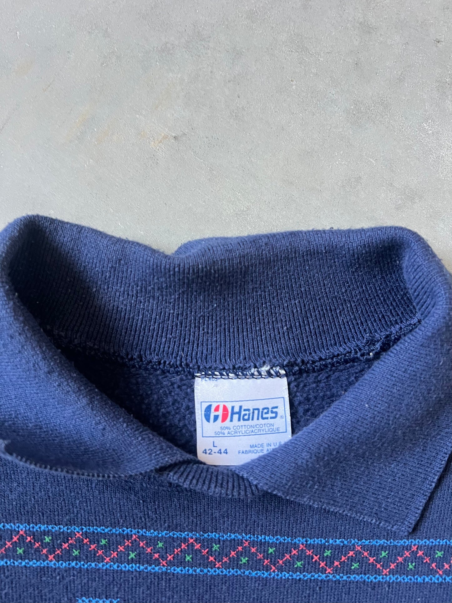 Vintage Blue Grandma Crewneck - L