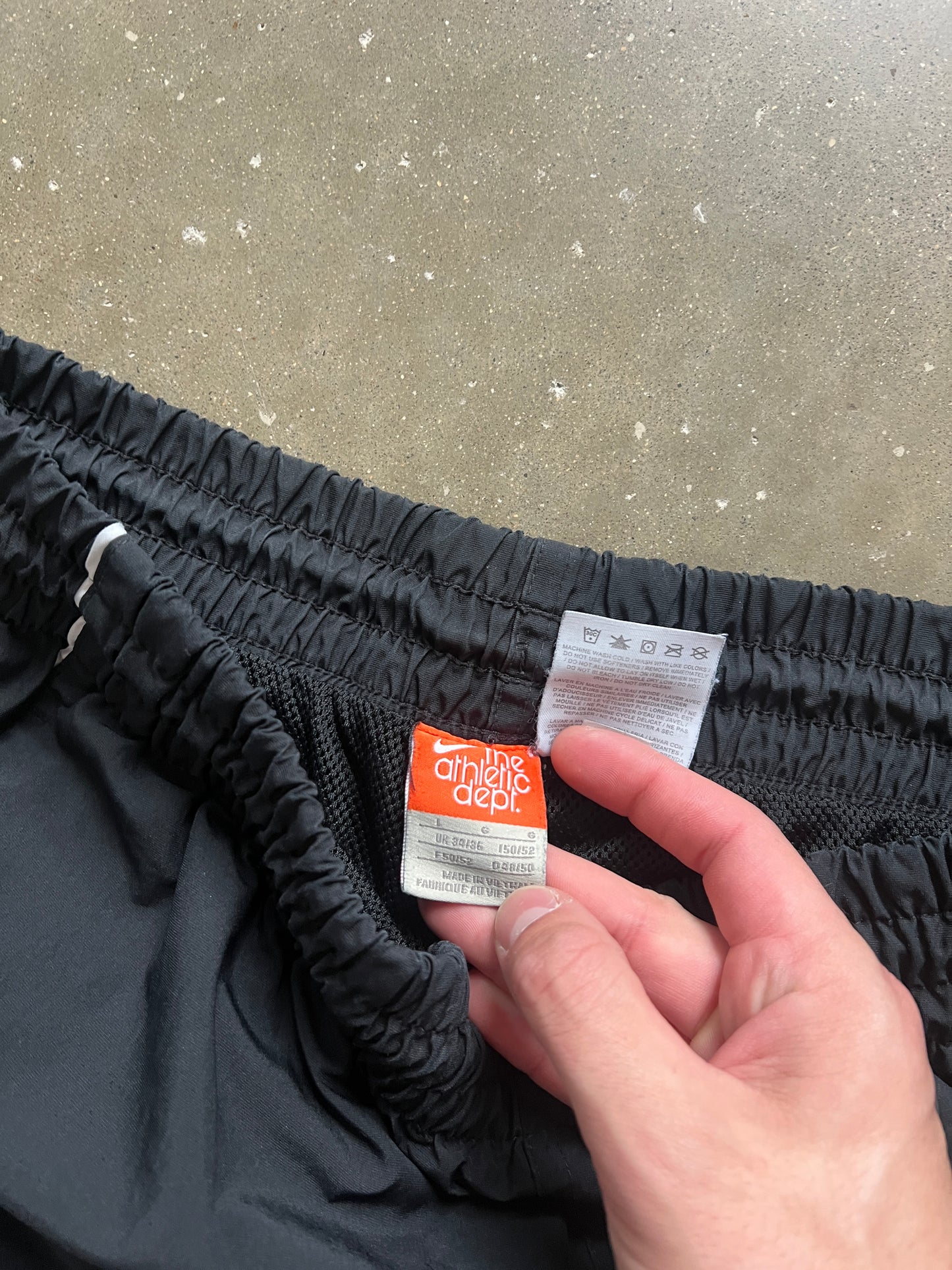 Vintage Black Nike Swoosh Track Pants - L