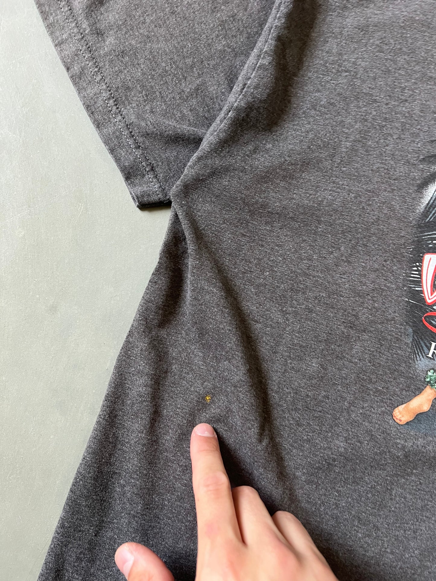 Vintage Bust A Nut At The Hut Tee - L
