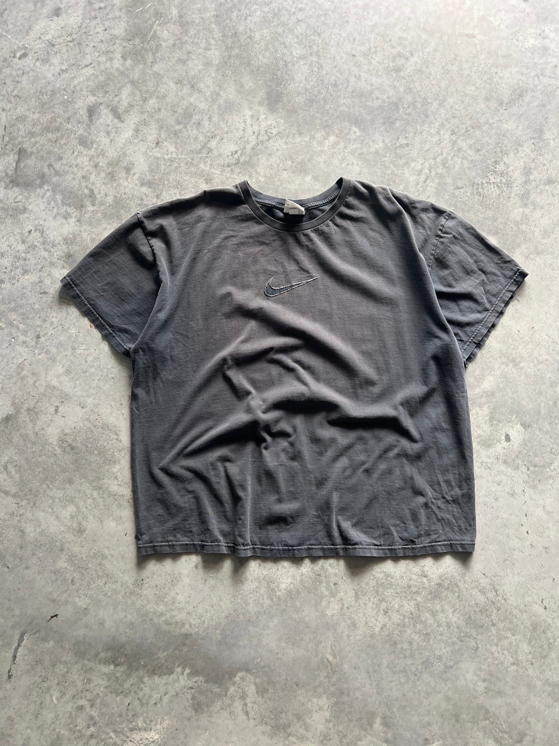Vintage Black Nike Shirt - XXL