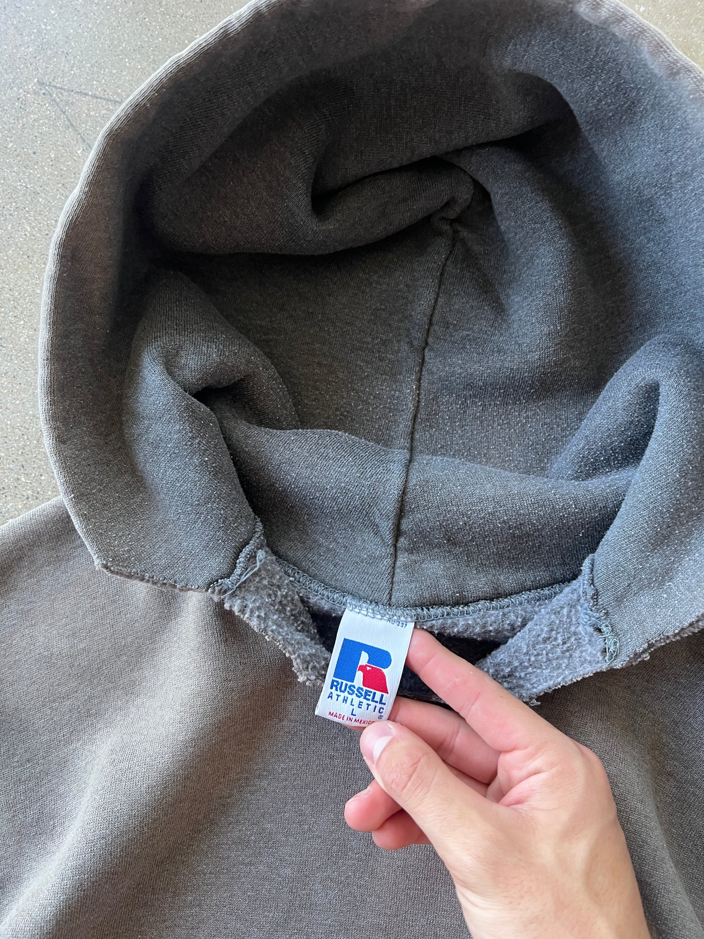 Vintage Faded Brown Russell Athletic Hoodie - L