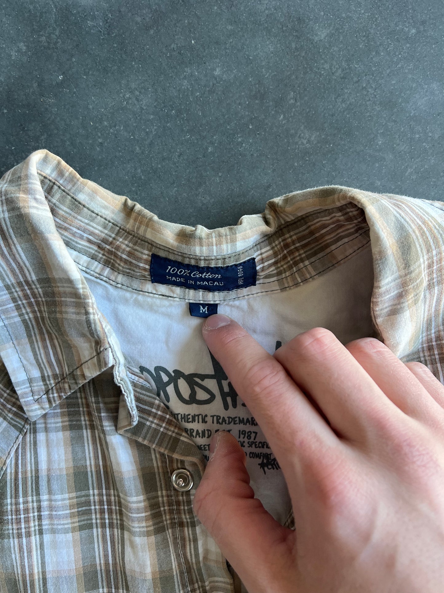 Vintage Tan Aeropostale Button Up Shirt - M