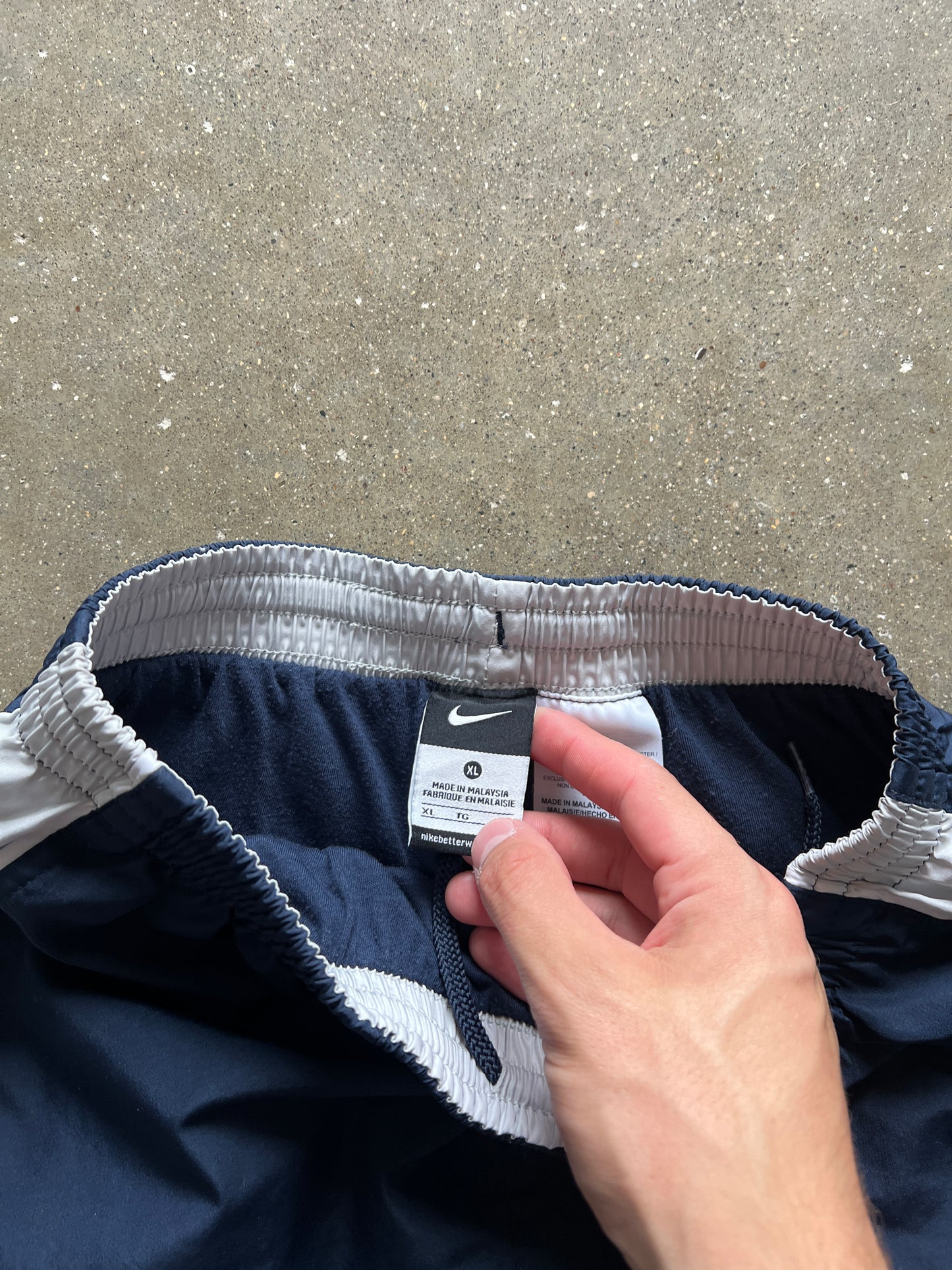 Vintage Navy Blue Nike Track Pants - YXL