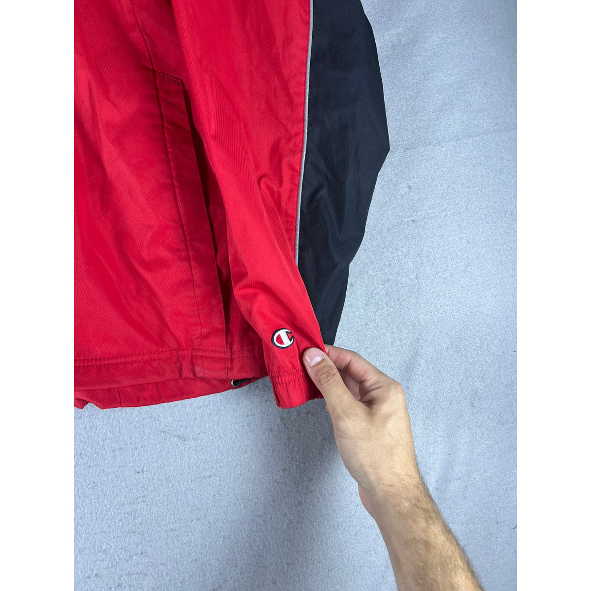 Champion Windbreaker Jacket - L