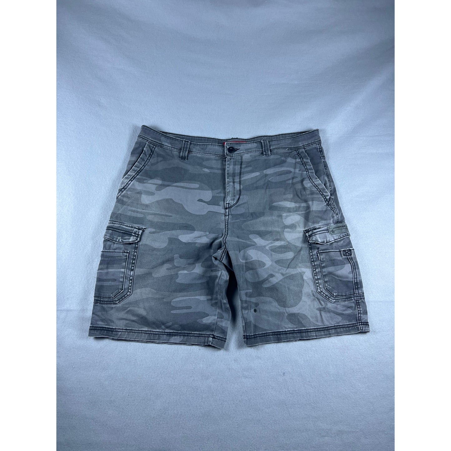 Union Bay Grey Camo Cargo Shorts - 38