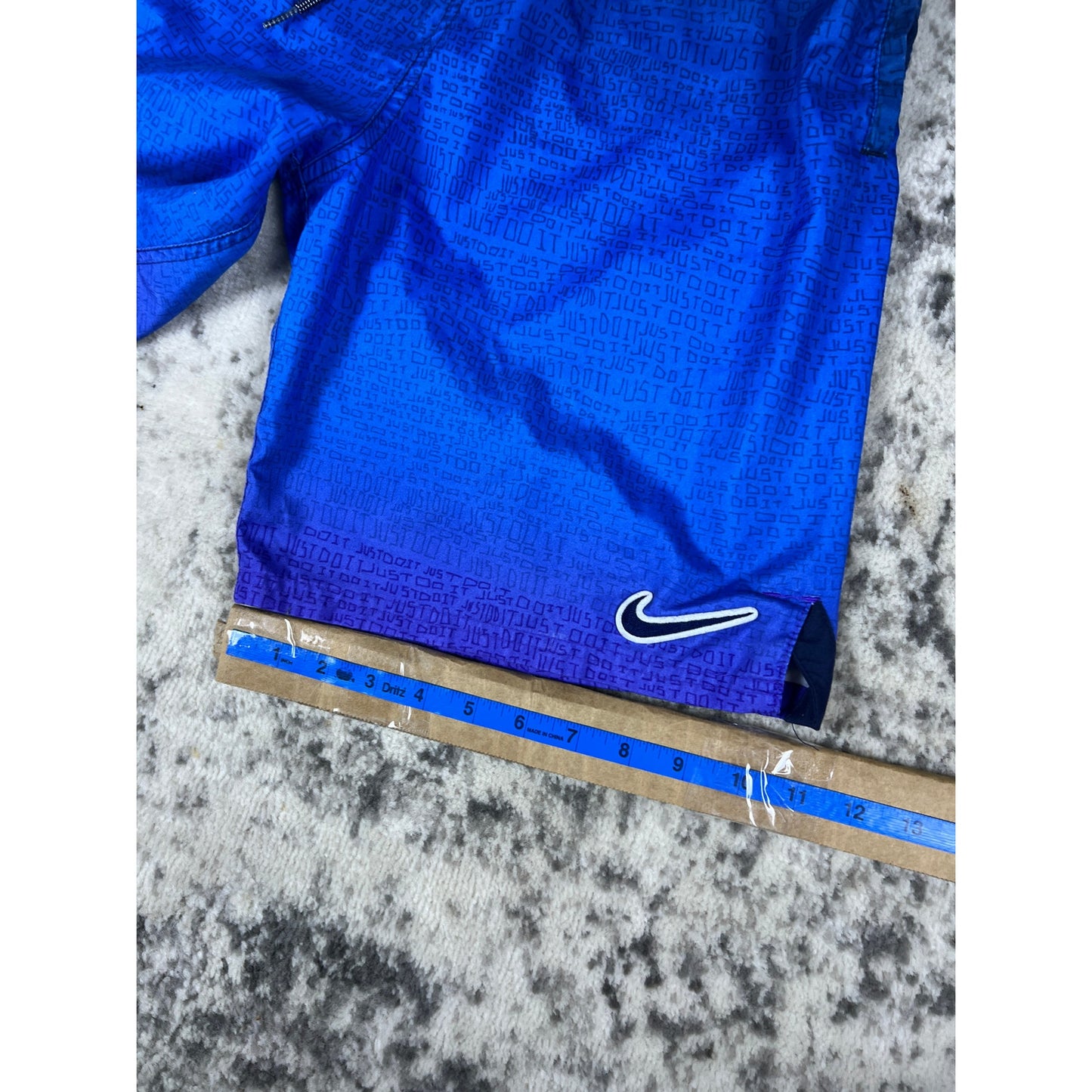 2000's Blue Nike Swoosh Shorts  - M