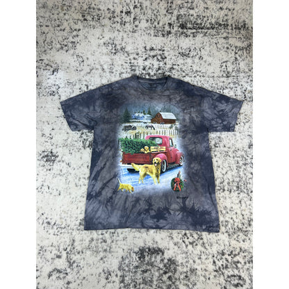 The Mountain Farm Dog Graphic T-Shirt - L