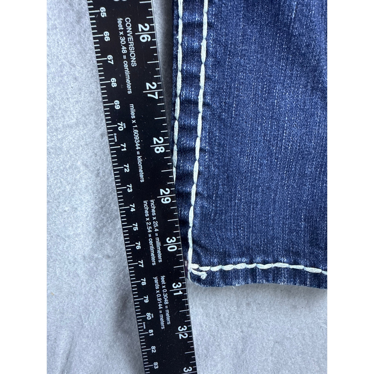 True Religion Julie Super T Super Skinny Low Rise Jeans - 26