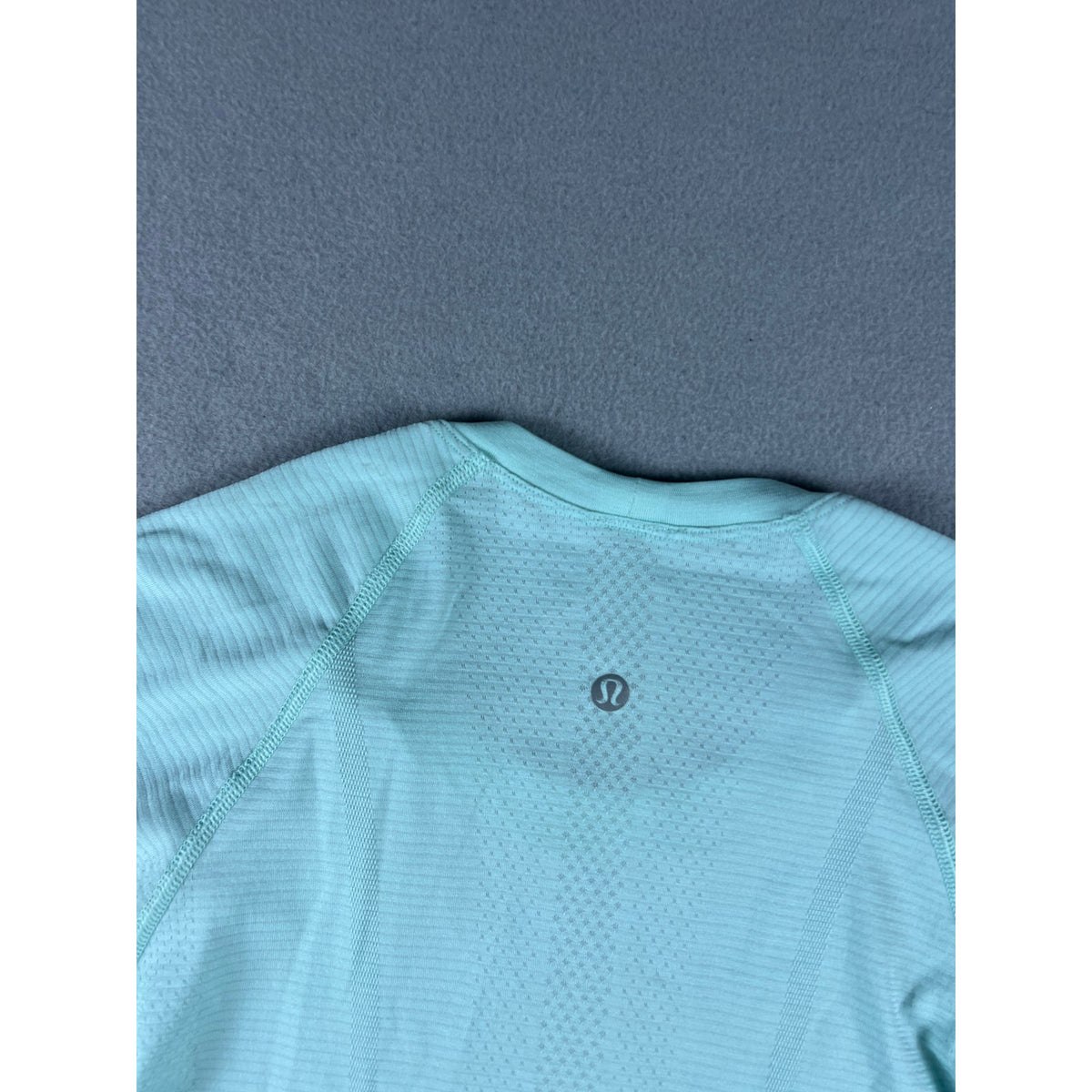Lululemon Swiftly Tech Seamless Shirt - 0
