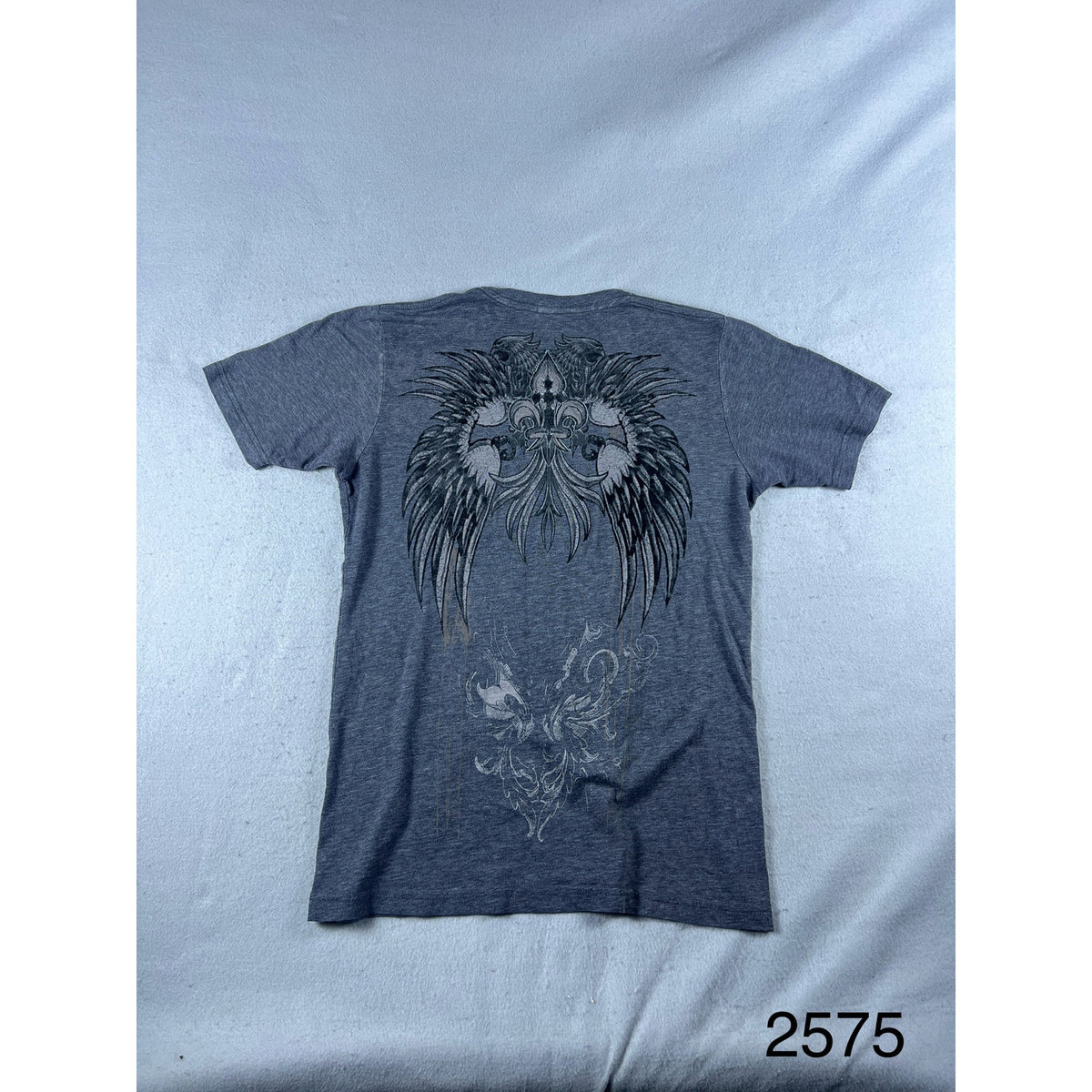 The Raw Uncut Wings Cross Fleur De Lis T-Shirt - M