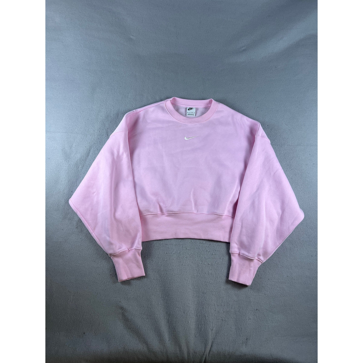 Nike Oversized Cropped Sweatshirt - XS