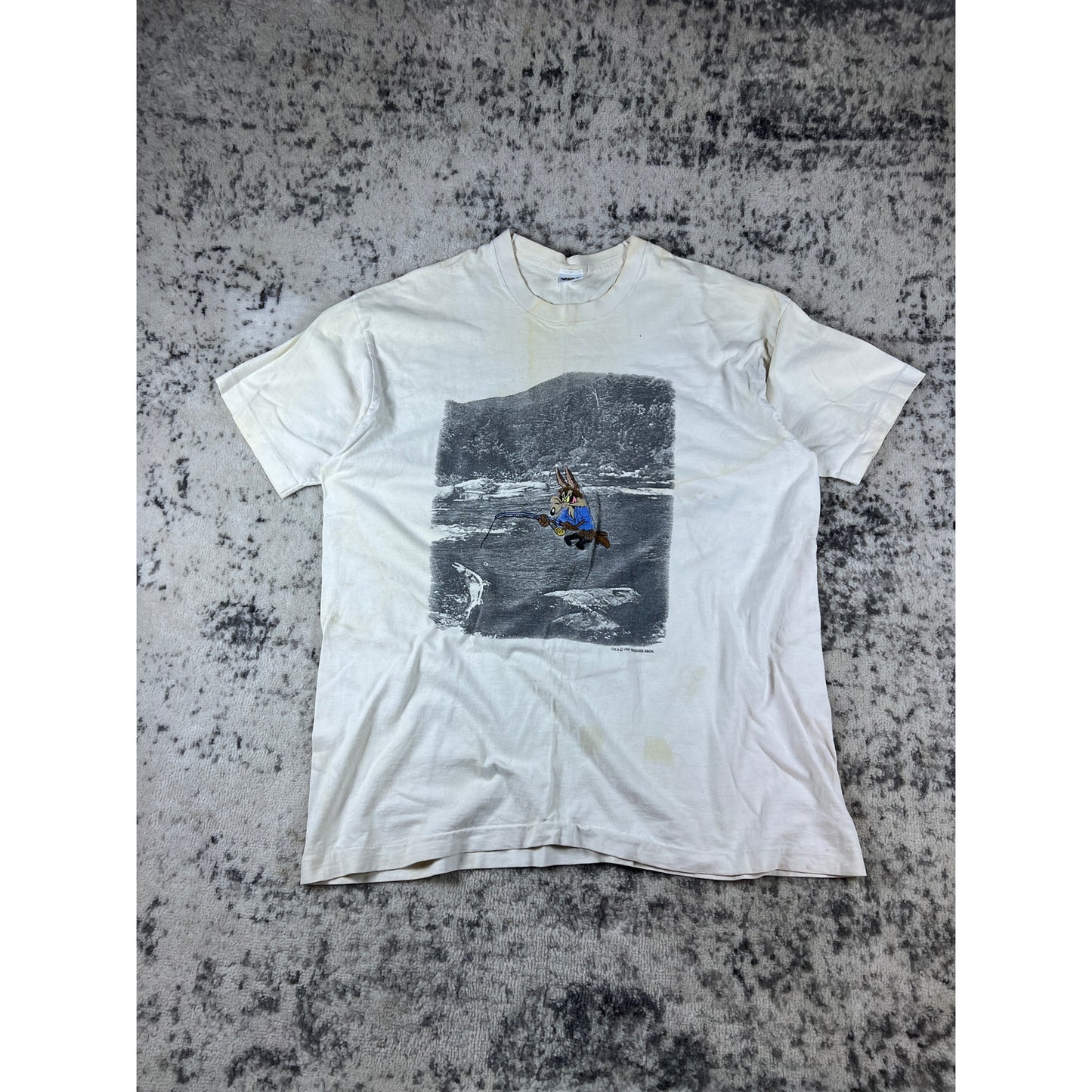 Vintage 1995 Wile E Coyote Fishing T-Shirt - XL