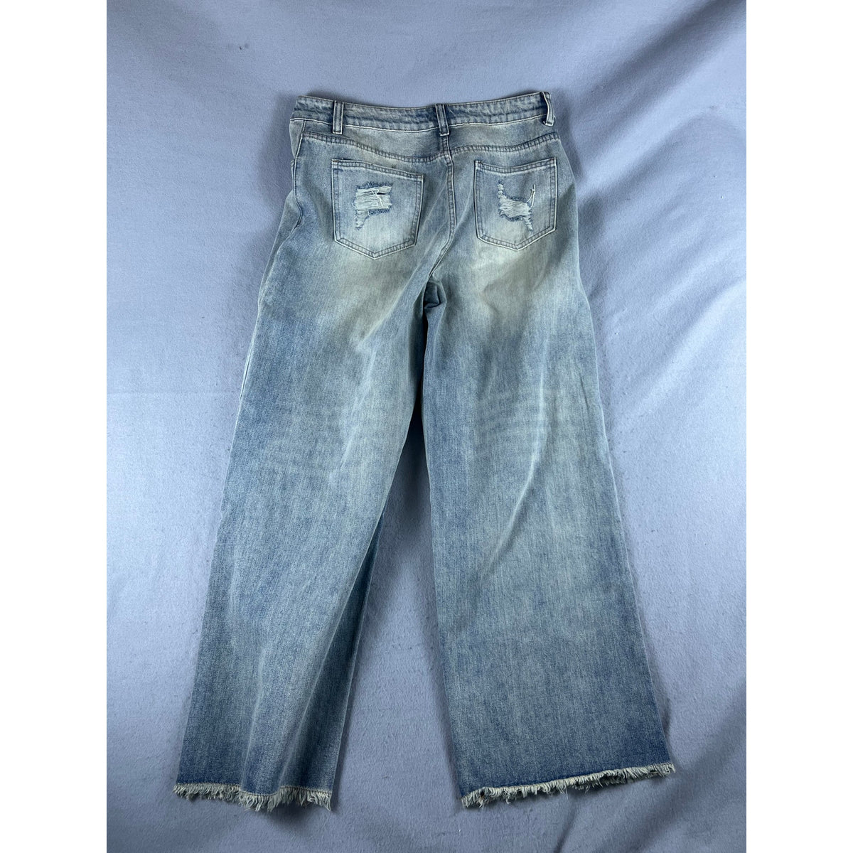 Womens Wide Leg Floral Embroidered Beaded Distressed Jeans - 30