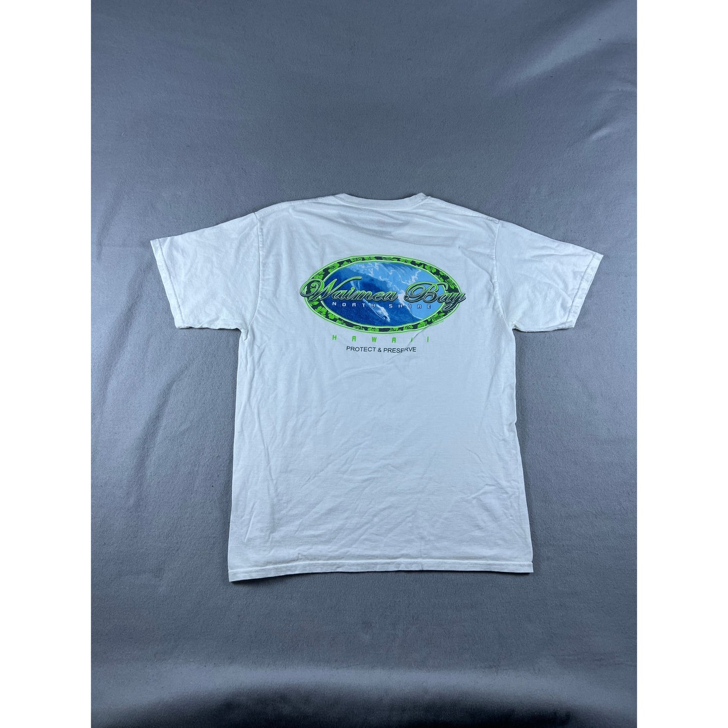 Waimea Bay North Shore Hawaii T-Shirt - M