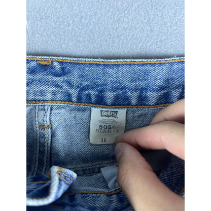 Y2K Levi's 505 Denim Shorts - 36