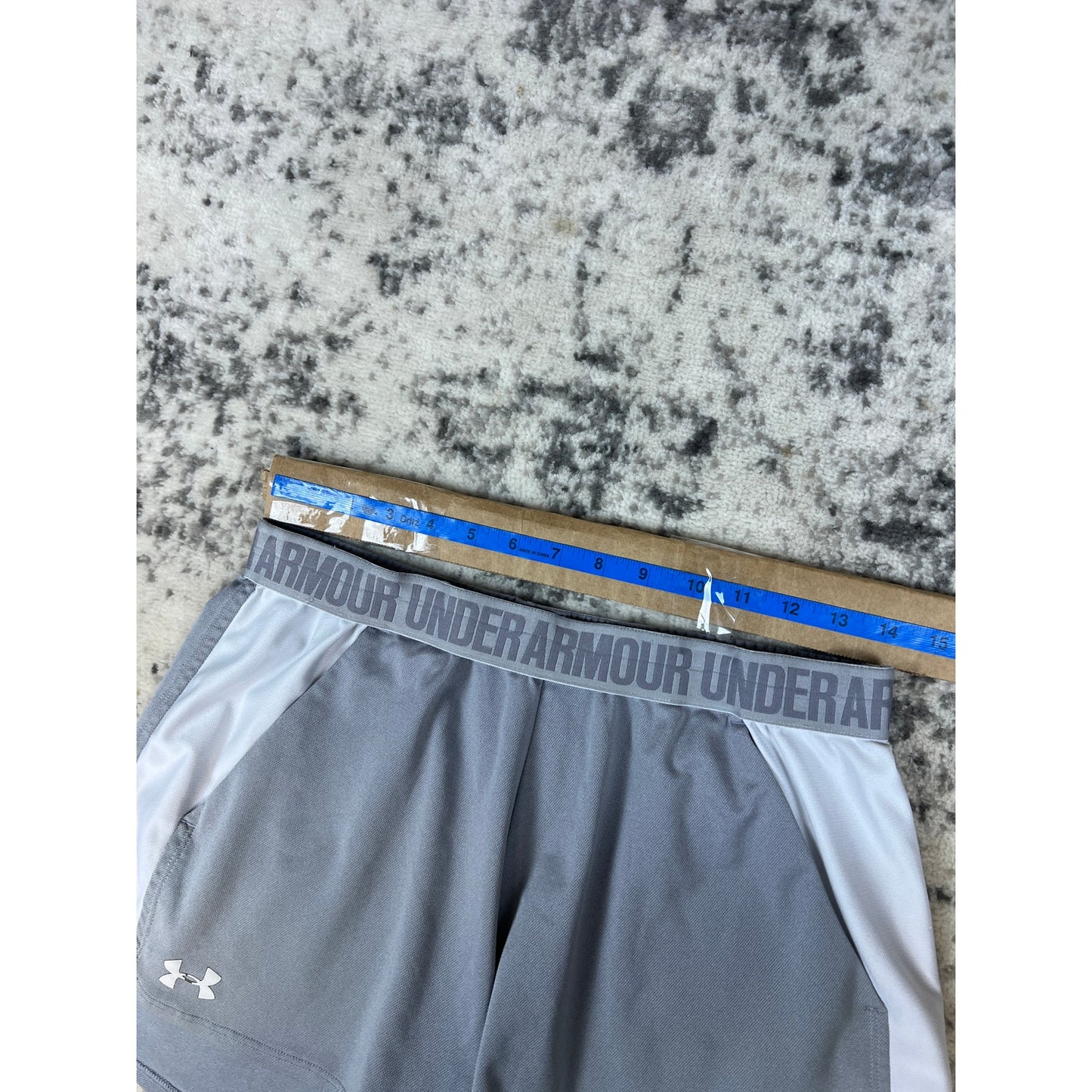 Under Armour Gray Women's Athletic Shorts - L