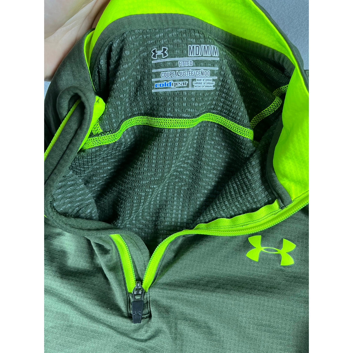 Under Armour Fitted Coldgear 1/4 Zip Top - M