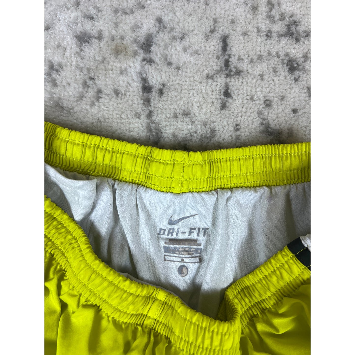Y2k Nike Yellow Athletic Shorts - L